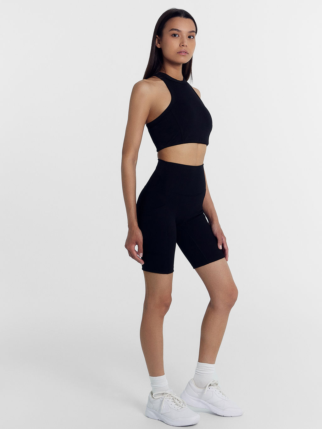 Шорты женские в черном цвете черный 332364