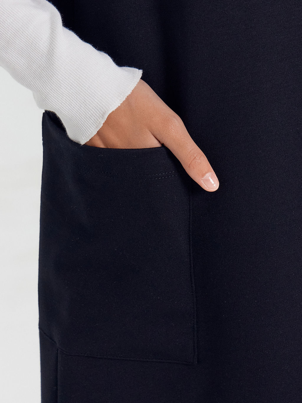 Сарафан для девочек в черном цвете - Mark formelle фото 6