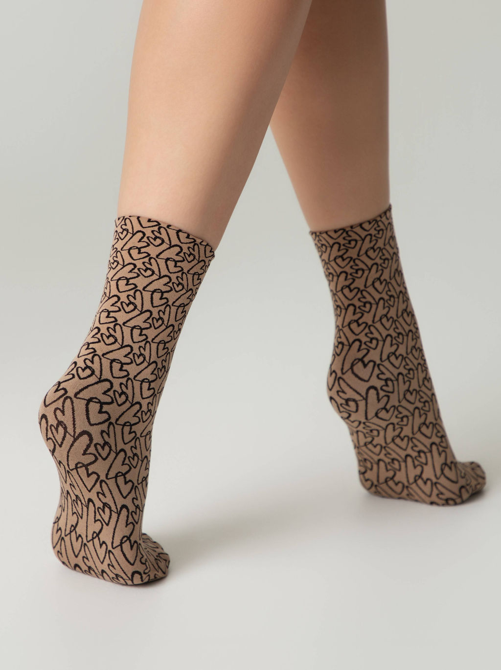 Цена за 2 пары. Носки Классические CONTE FANTASY Плотные носки с вывязанным рисунком сердечки nero-natural - Conte elegant фото 2