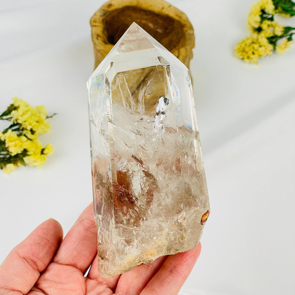 Кристалл из Горного Хрусталя на подставке