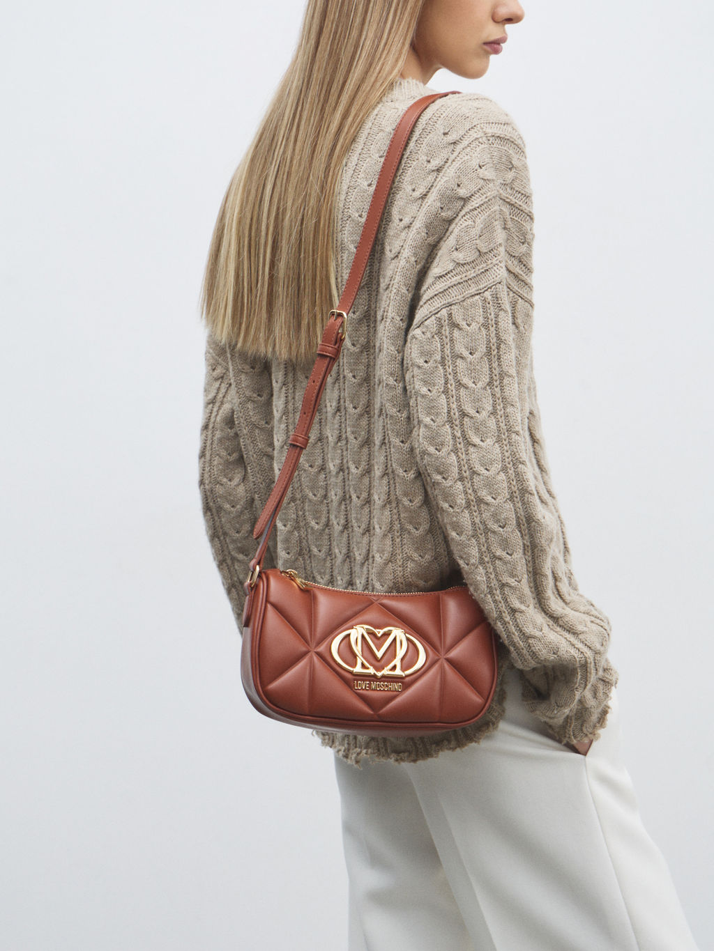 Кросс-боди LOVE MOSCHINO EMBOSSED Q Артикул 4561062, красно-коричневый  фото 2