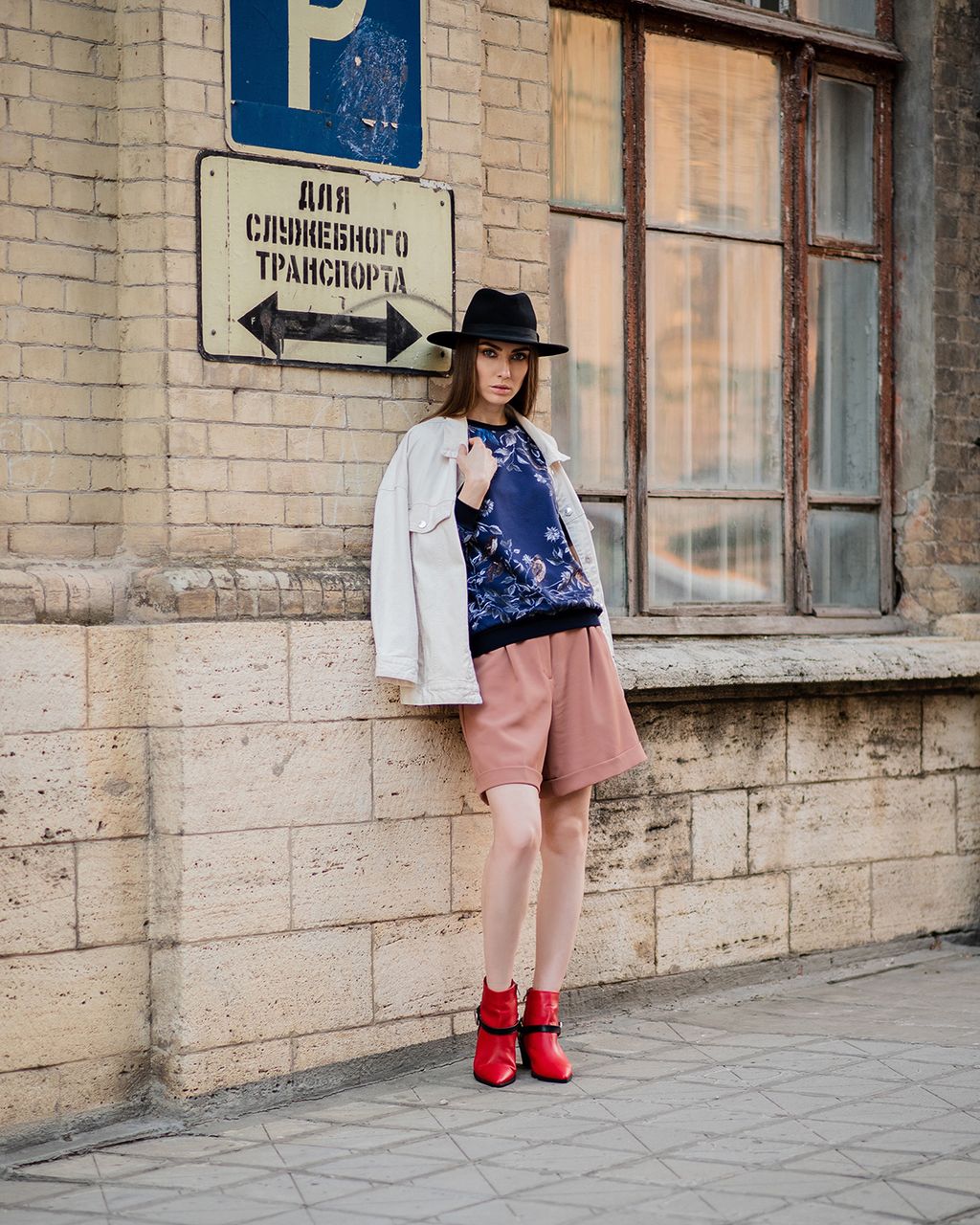 Свитшот с однотонными манжетами джемпер - Sahar art lab фото 6