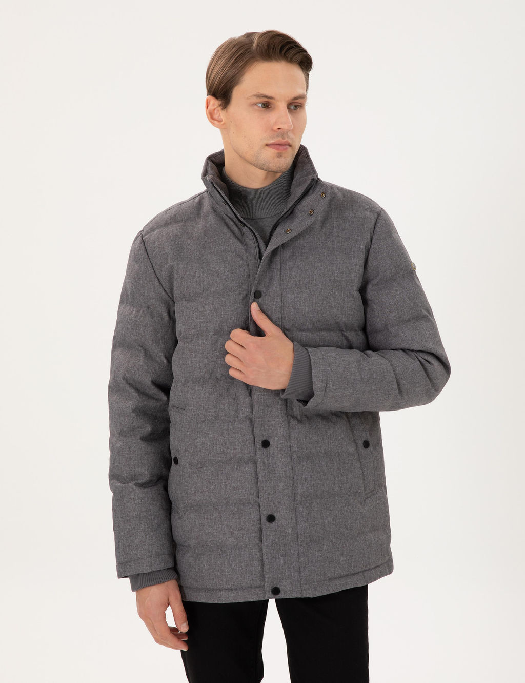 Gri Kaz T_y_ S_cak Tutan Mont