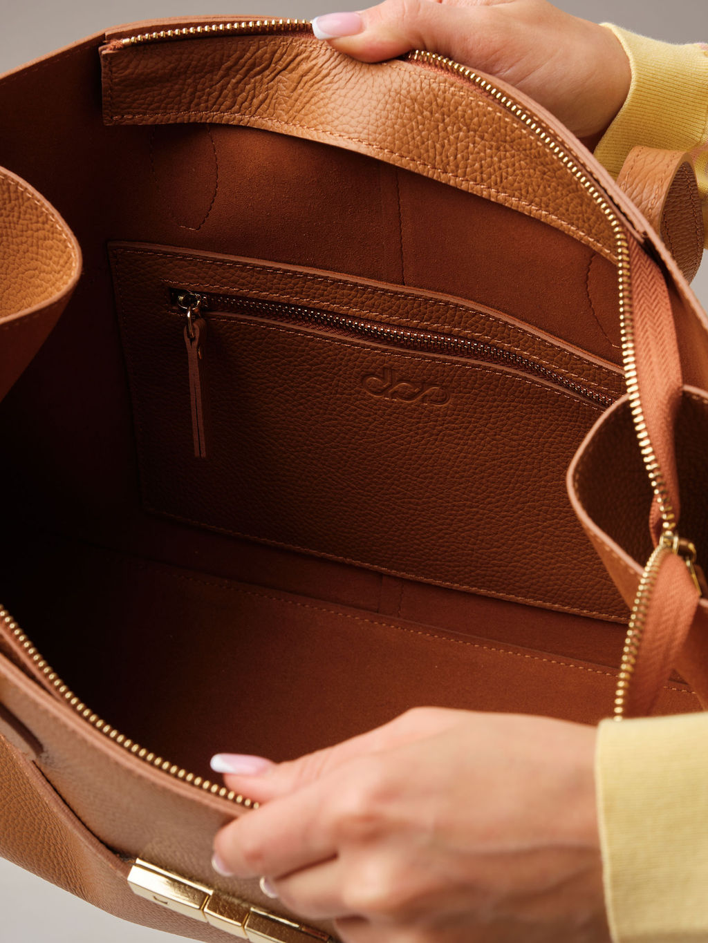 Кожаная сумка Bossy DBR 31382 коричневый лист  фото 14