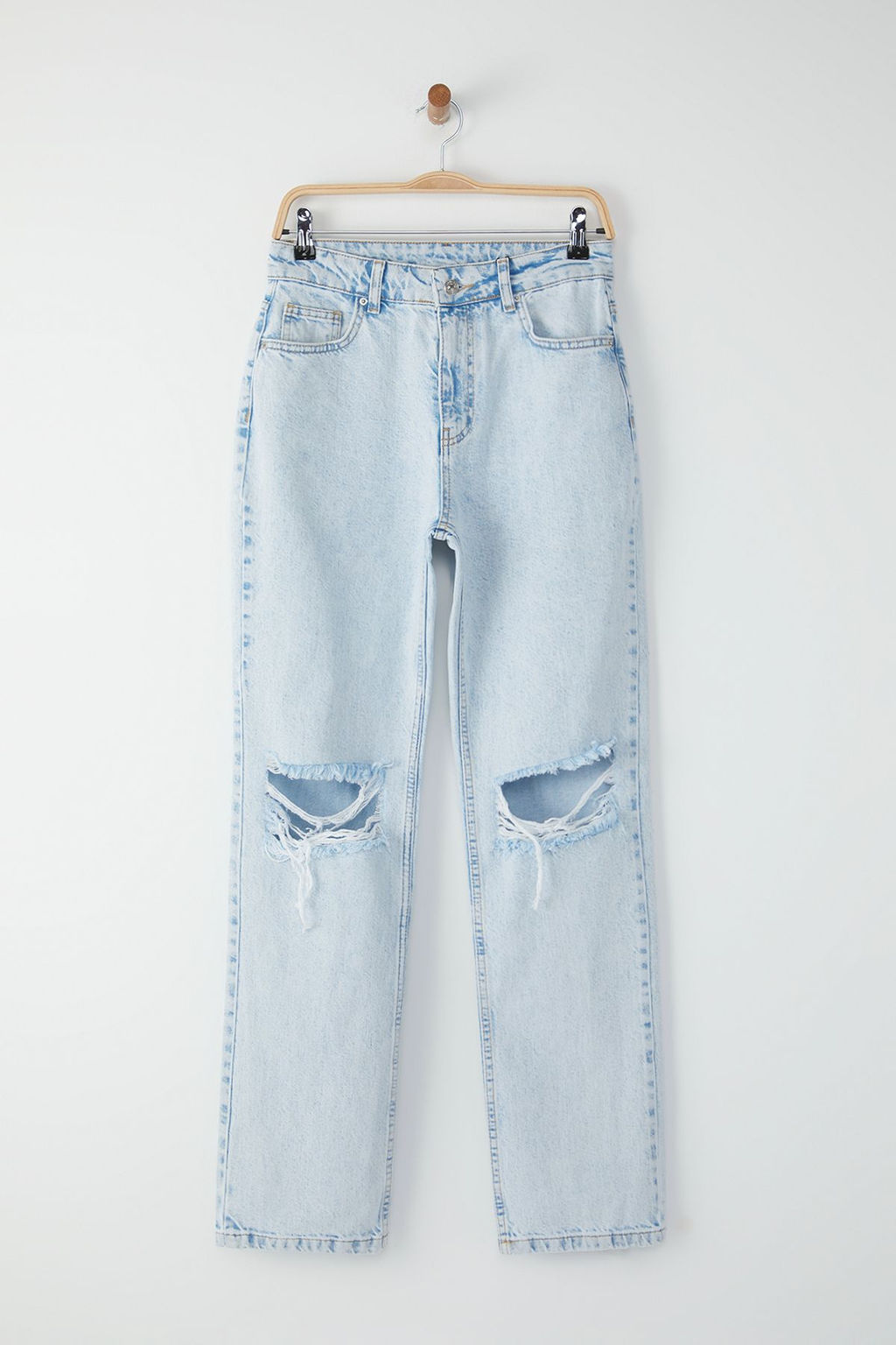 TRENDYOLMILLA Ac?k Mavi Y?rt?k Detayl? Normal Bel Wide Leg Jeans TWOSS25JE00221