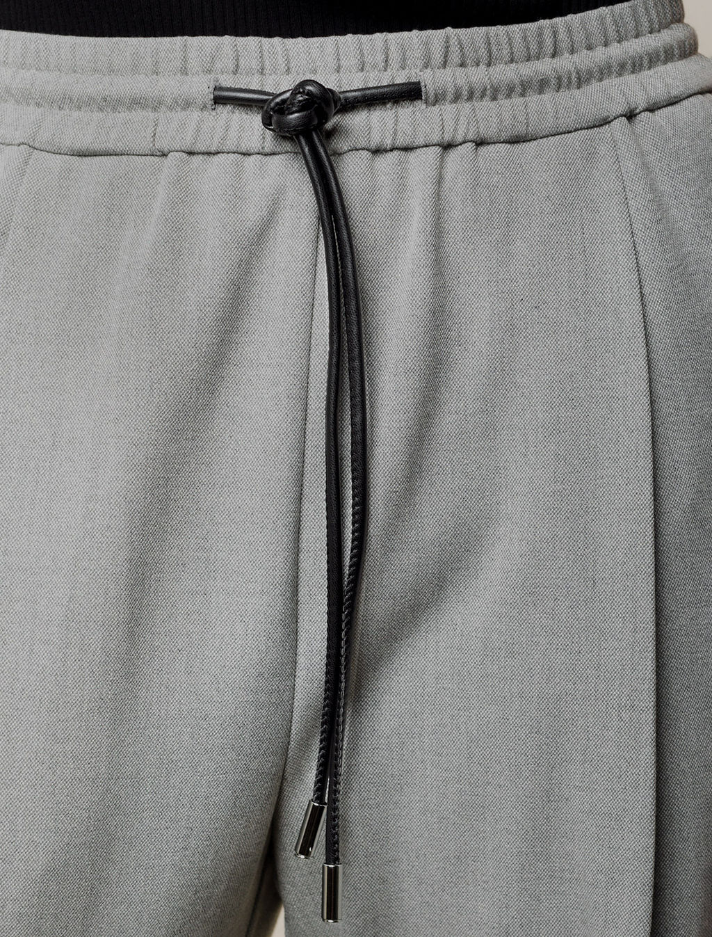 Брюки-палаццо из премиальной костюмной ткани с добавлением лиоцелла - Vilatte фото 3