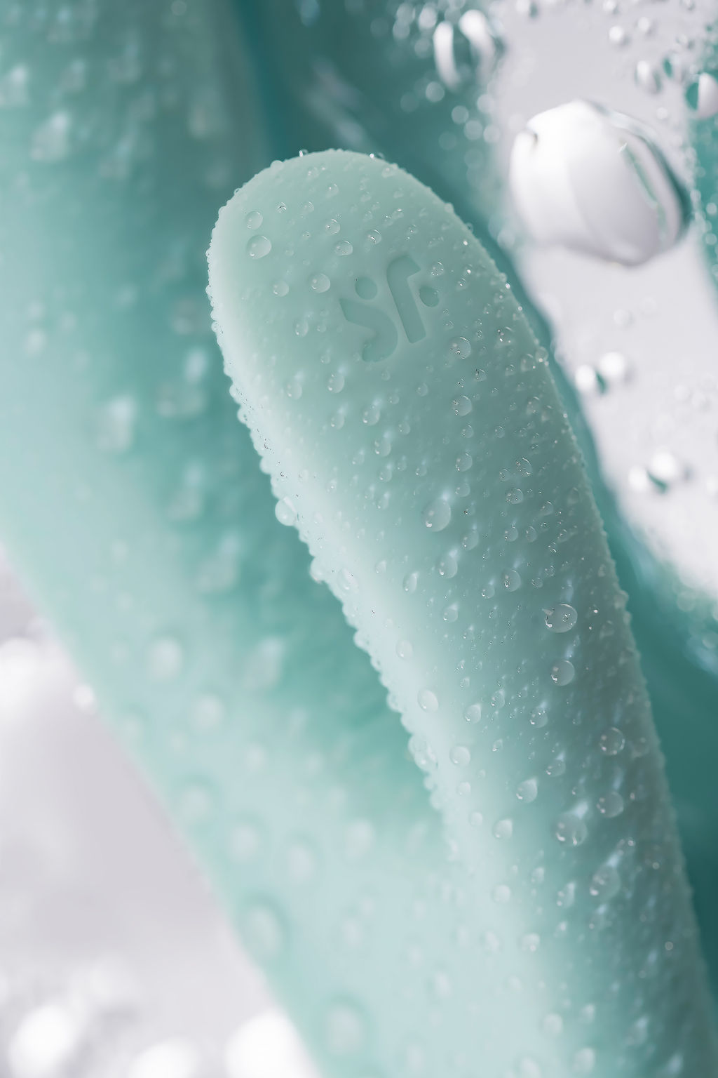 Нереалистичный вибратор Satisfyer Triple Oh, силикон, голубой, 24 см  фото 17