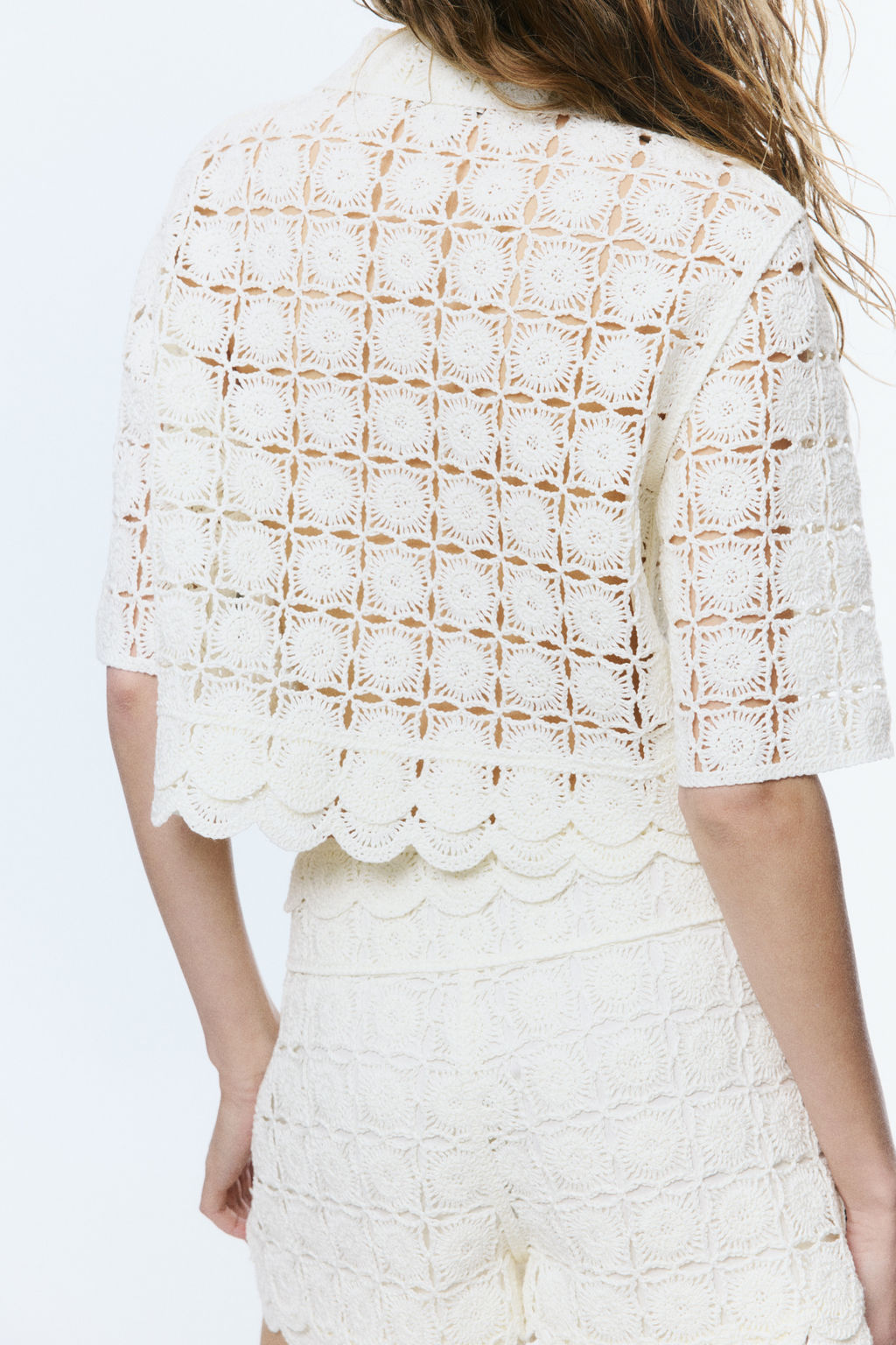 Camisa efecto crochet con cierre de lazada - H&m фото 6