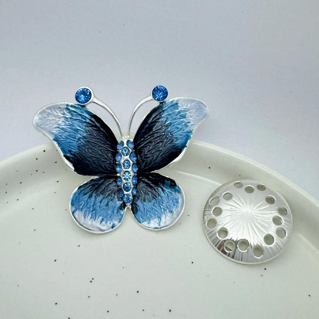 34-61751440 Брошь на магните