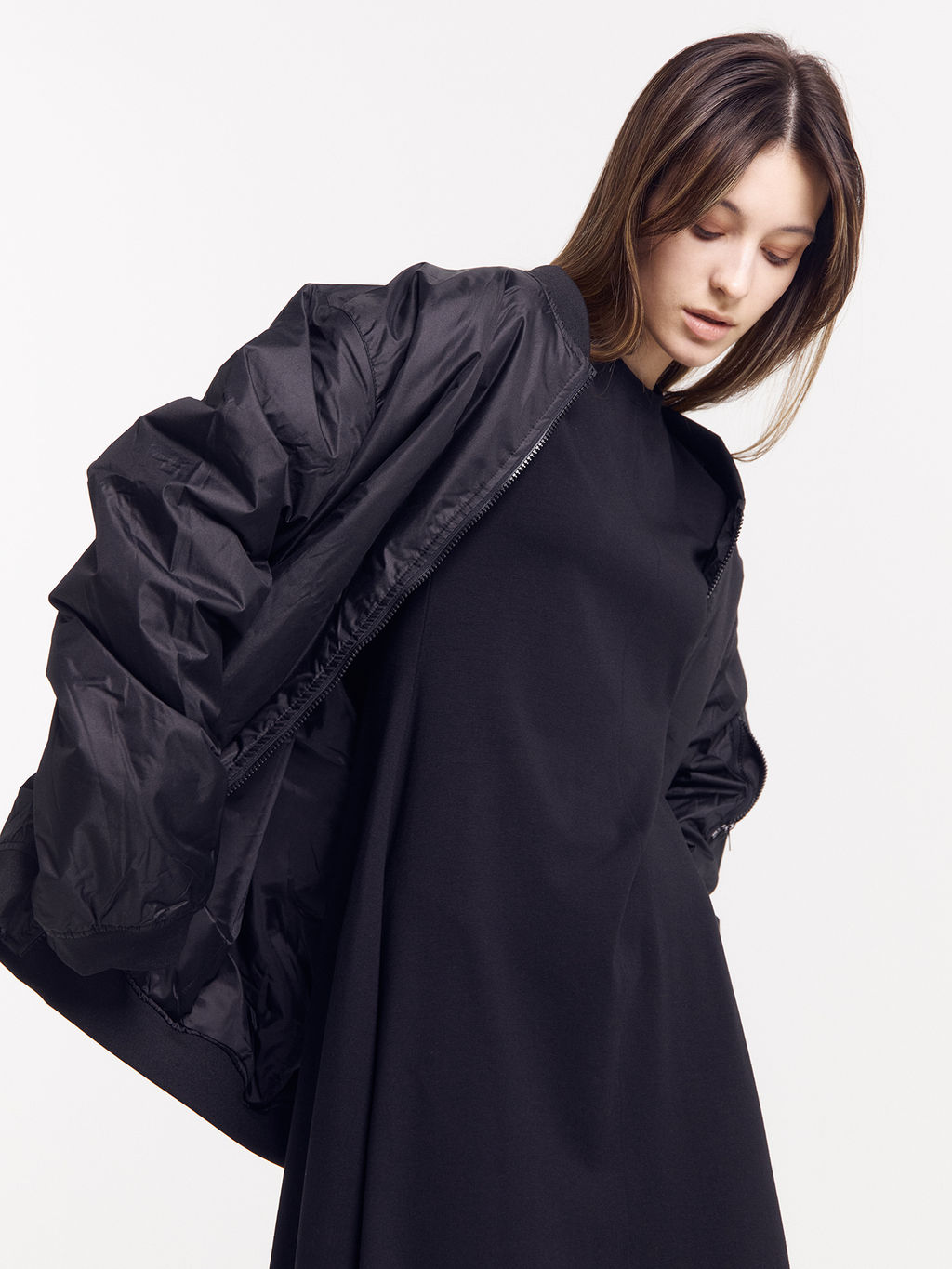 Платье женское в черном цвете черный 152630 - Mark formelle фото 2