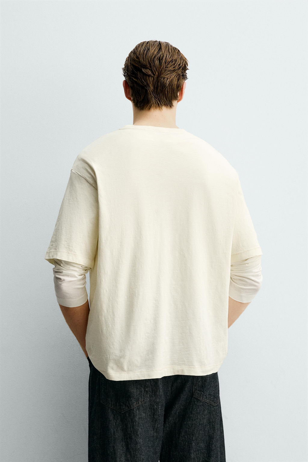 CAMISETA TEXTO ESTAMPADO / Blanco roto