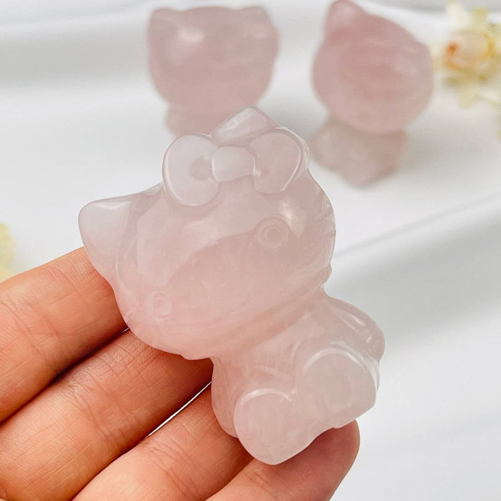 Фигурка резная Hello Kitty из Розового кварца - Радуга самоцветов фото 2