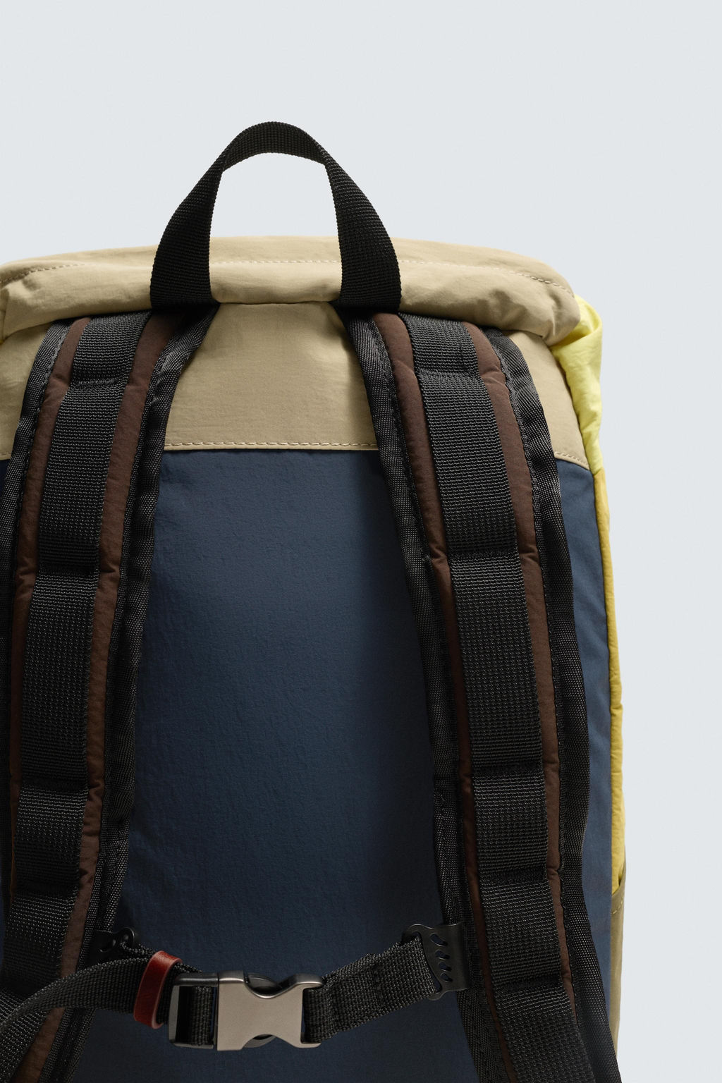 TECHNICAL BACKPACK WITH LEATHER DETAILS - Zara фото 5