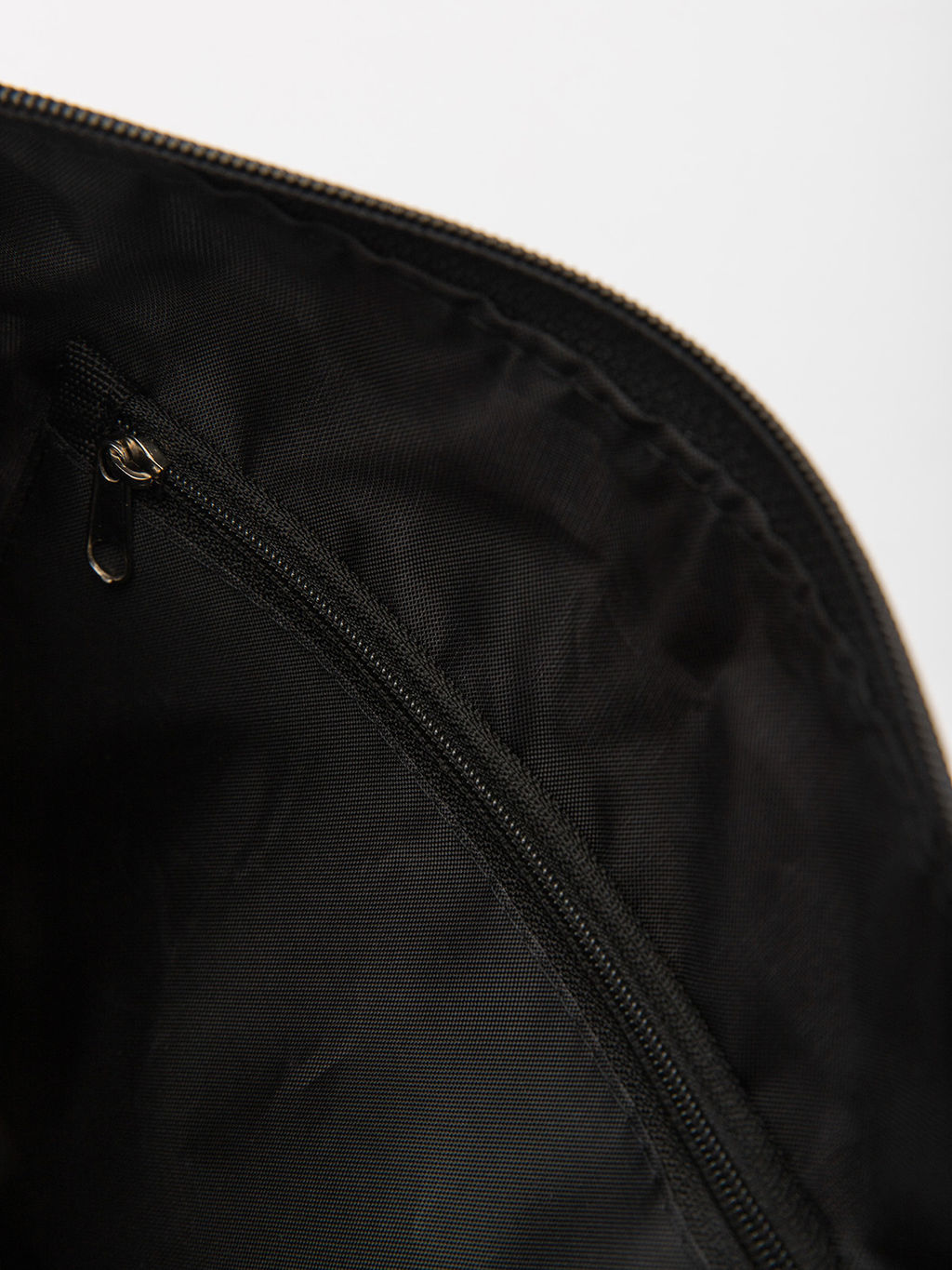 V56/1 401 217 Сумка