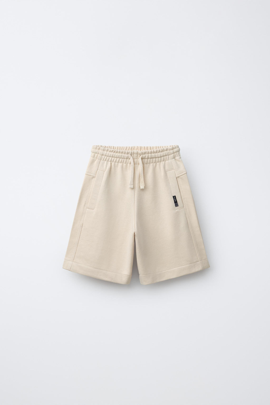 BERMUDA FELPA ETIQUETA / Piedra