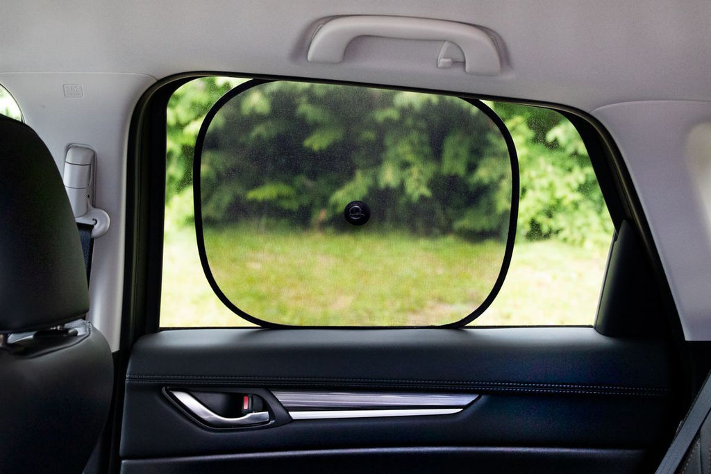 Автошторки солнцезащитные универсальные 2шт.44х38см на присосках - Buro фото 2