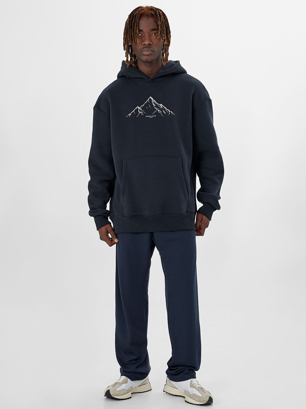 Худи мужское черное с принтом - Mark formelle фото 3