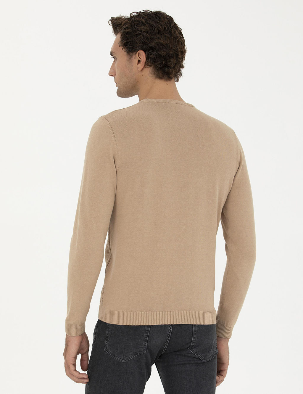 Верблюжий трикотаж приталенного кроя с круглым вырезом - Cacharel фото 5