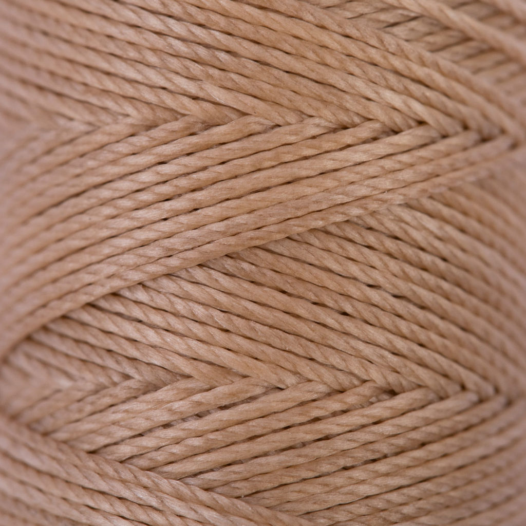 Промысел Нитки вощёные кручёные (полиэстер) LC-005 для кожи 0.45 мм 40 м № 004 св. бежевый