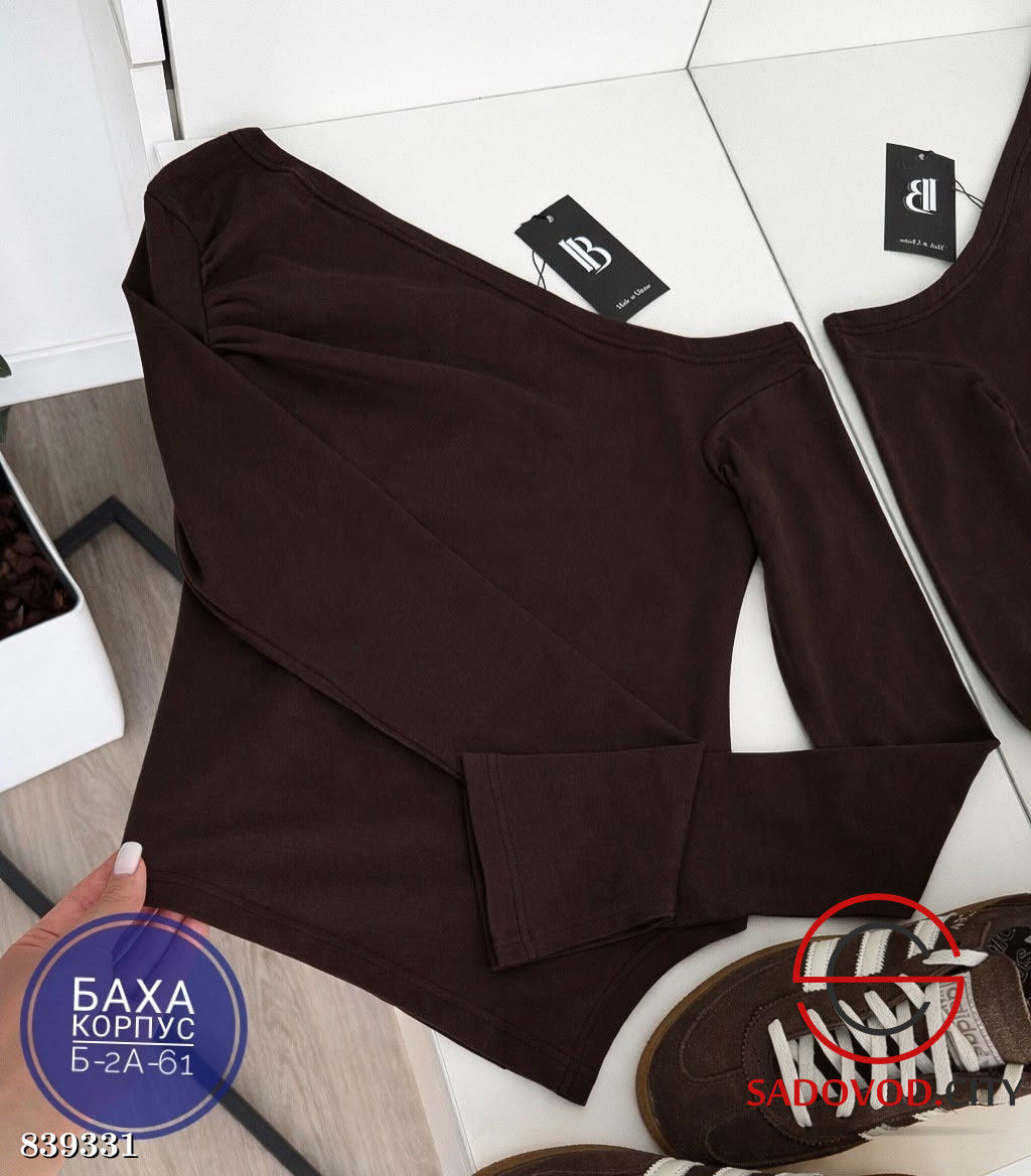 Лонгслив с открытыми плечами - Bruno фото 3