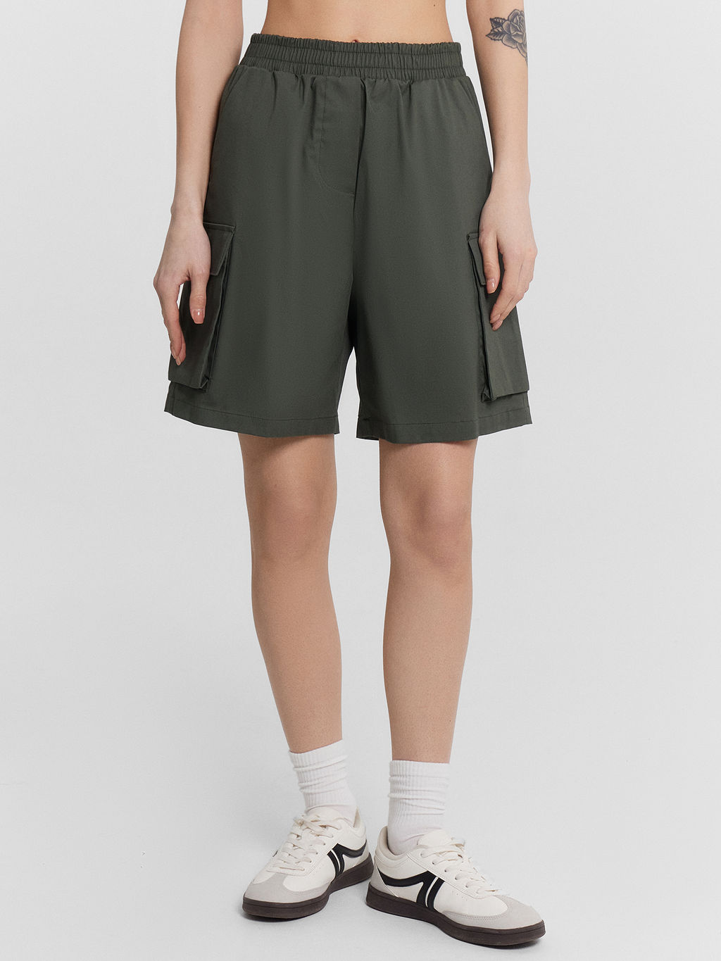 Шорты женские хаки темный хаки 132363 - Mark formelle фото 3