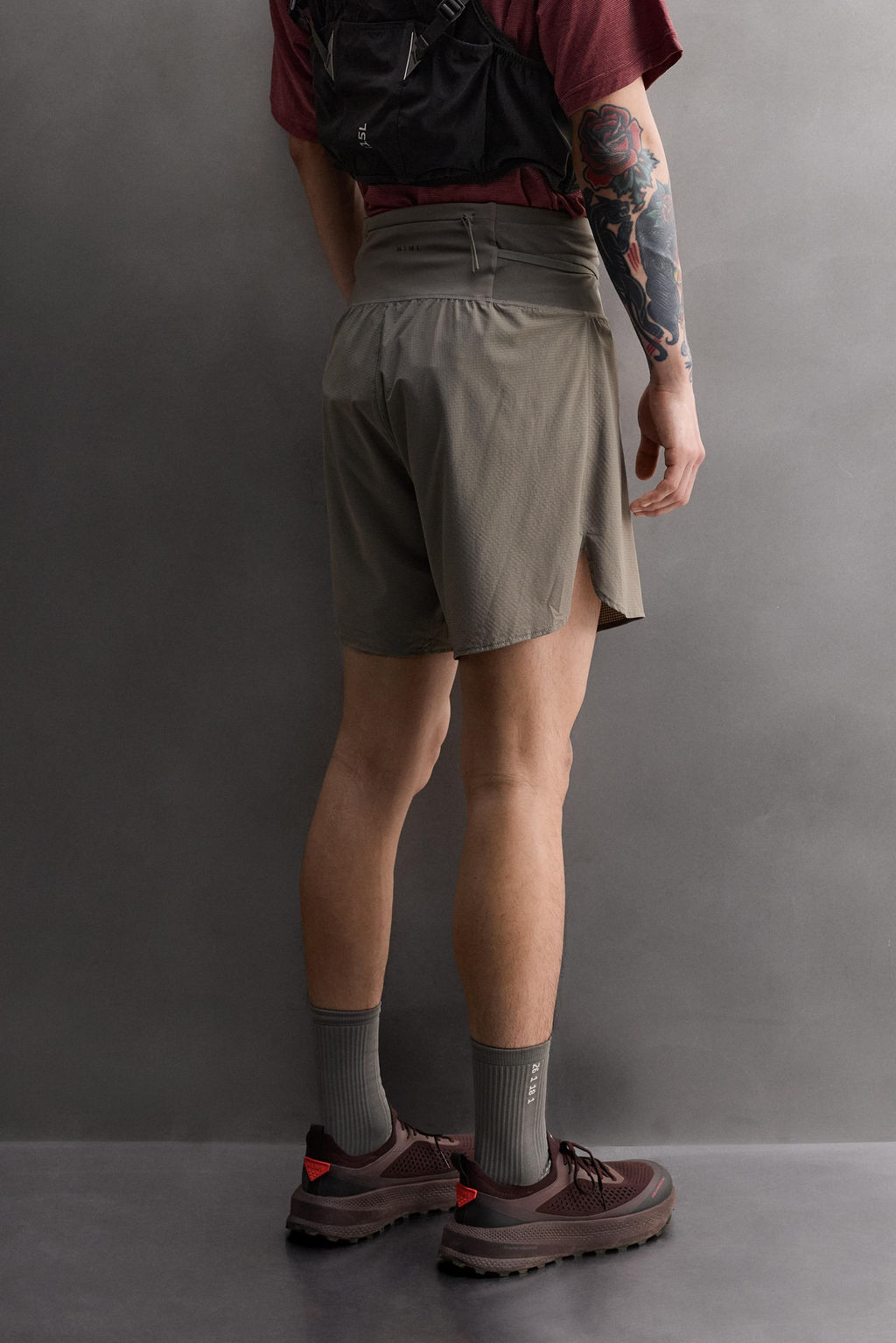 PANTALONES CORTOS TRAIL RUNNING / Gris antracita - Zara фото 14