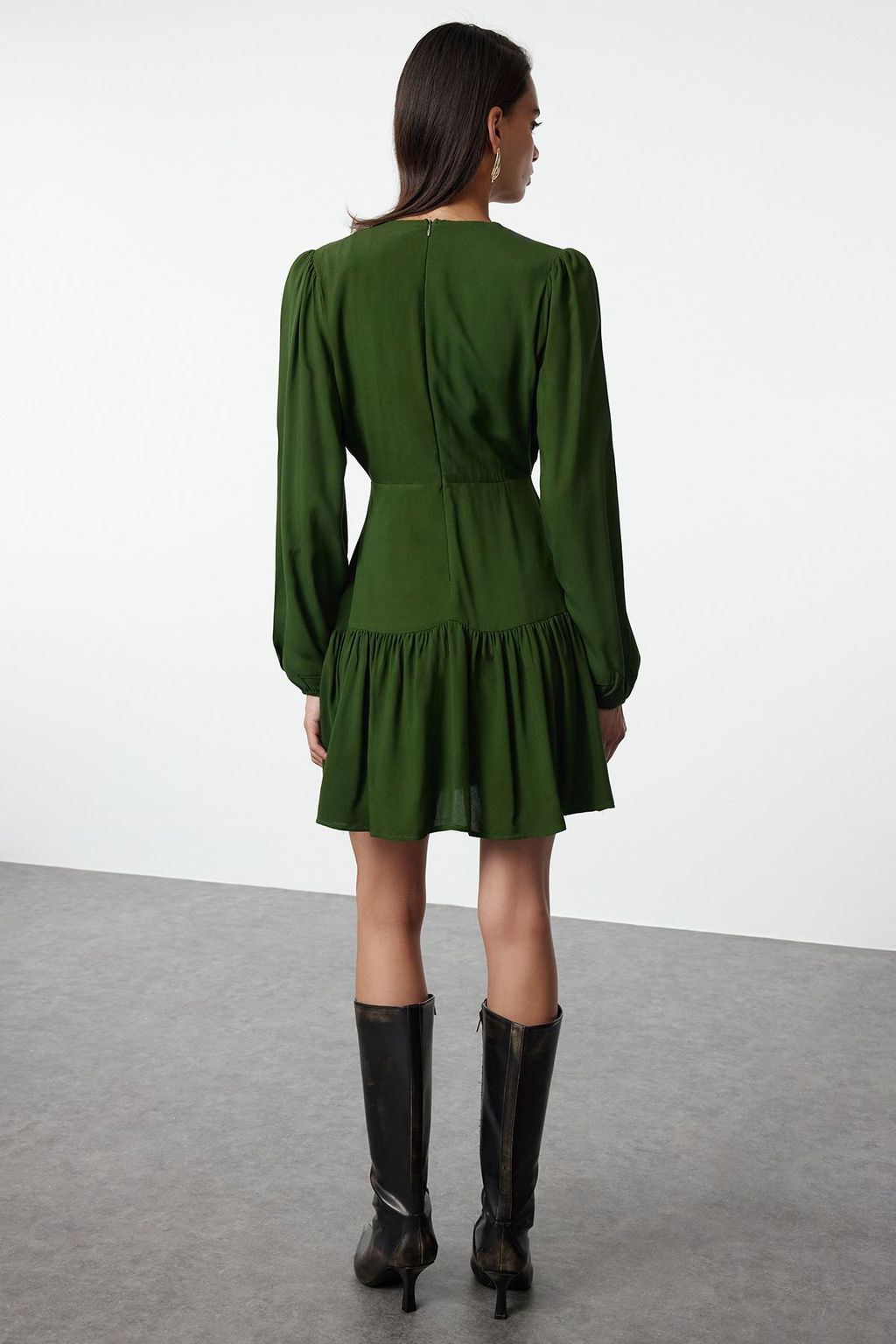 Trendyolmilla Koyu Yesil Duz Dokuma Elbise TWOAW24EL00550 фото 5