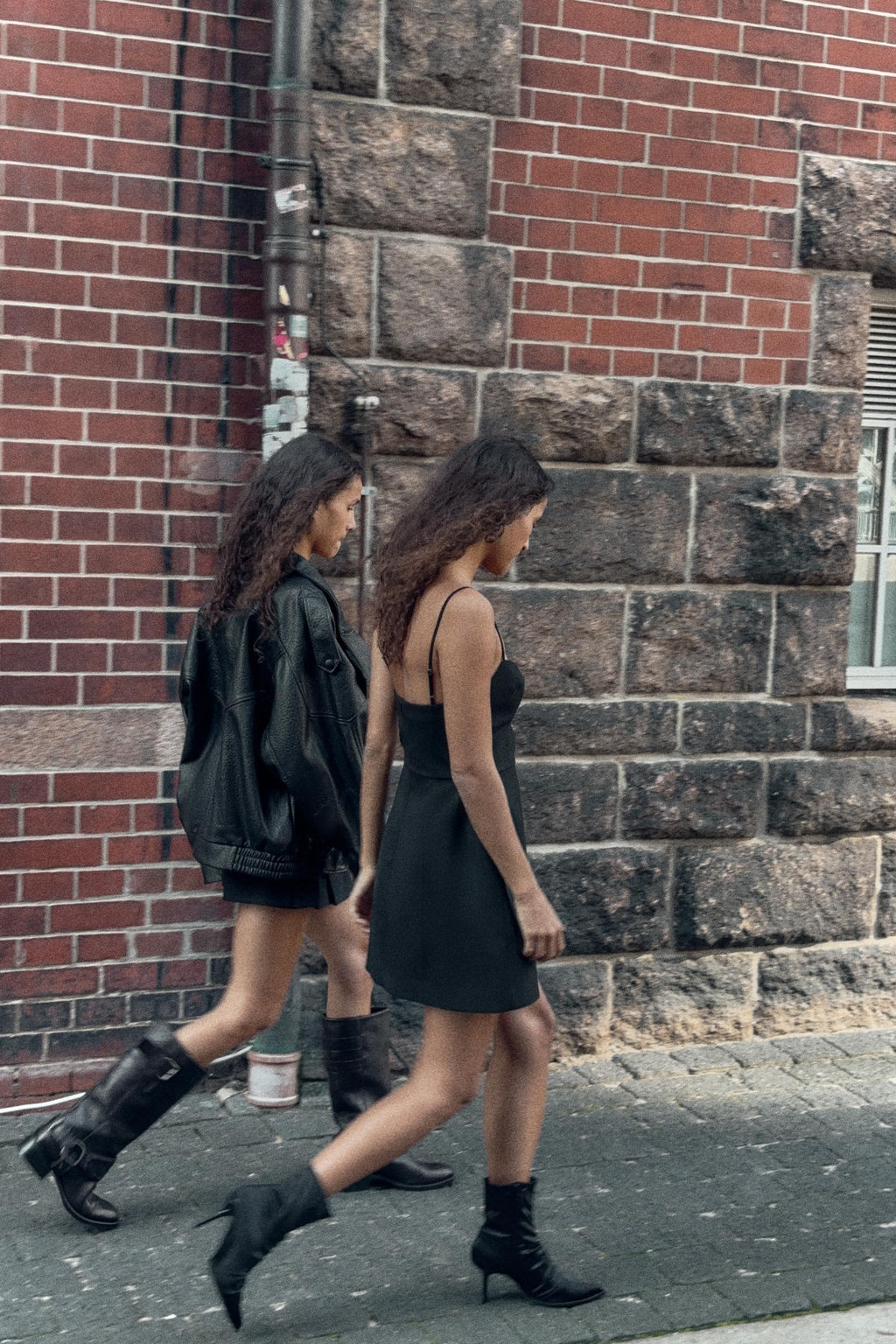 STRAPPY SHORT DRESS - Zara фото 6