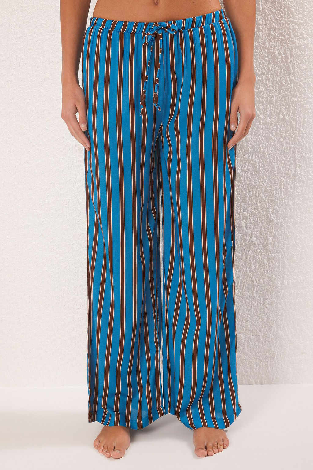 Trendyolmilla Cizgili Dokuma Baglama Detayl? Plaj Pantolon TBESS25PL00007 фото 3