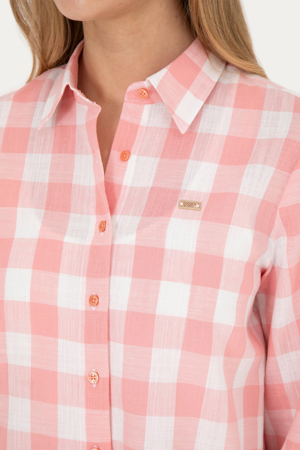 Женская рубашка лососевого цвета с длинным рукавом - U.s. polo assn фото 14