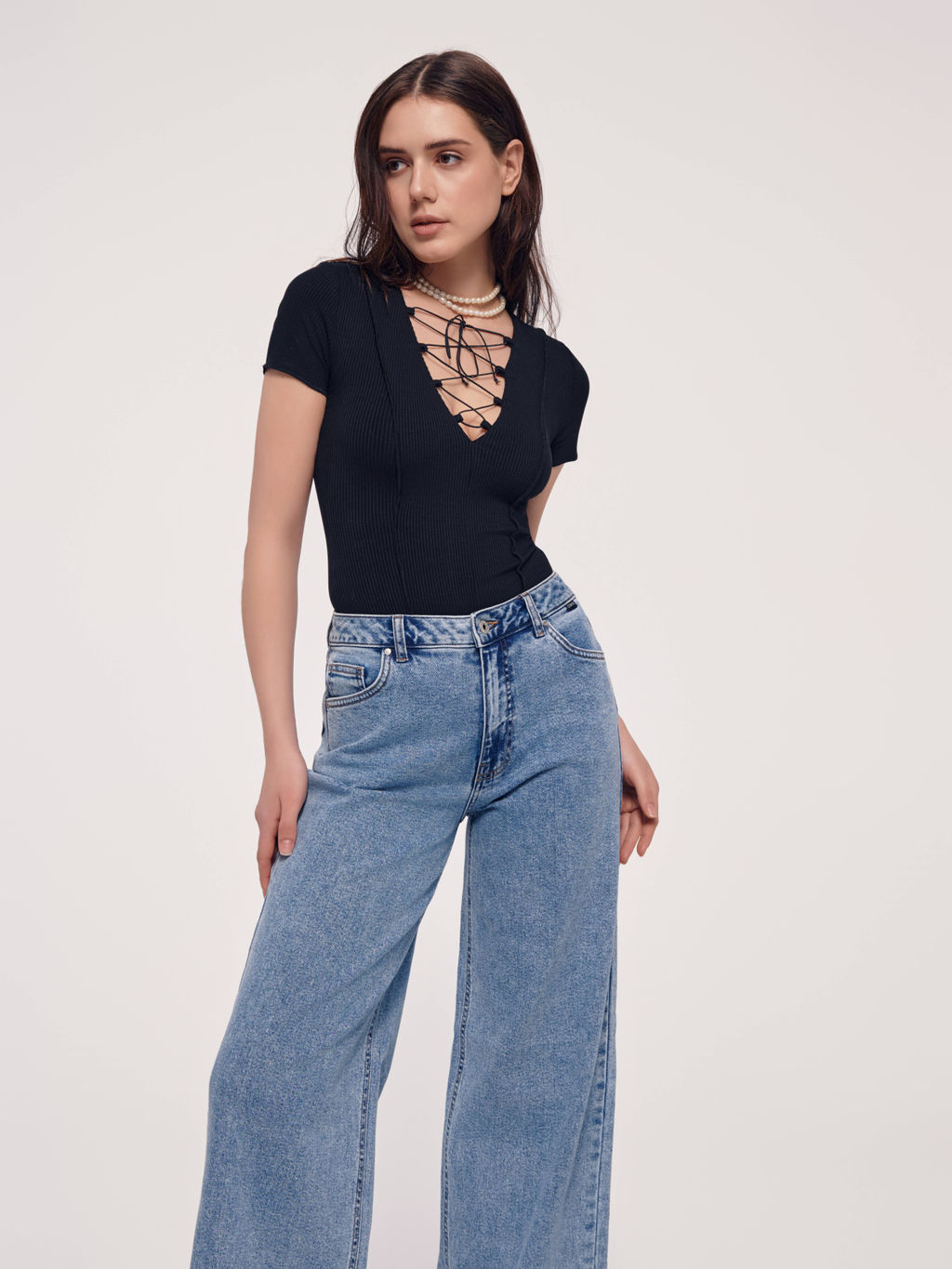 CONTE Боди в рубчик на шнуровке с декоративными швами LBD 2625 black - Conte elegant фото 4