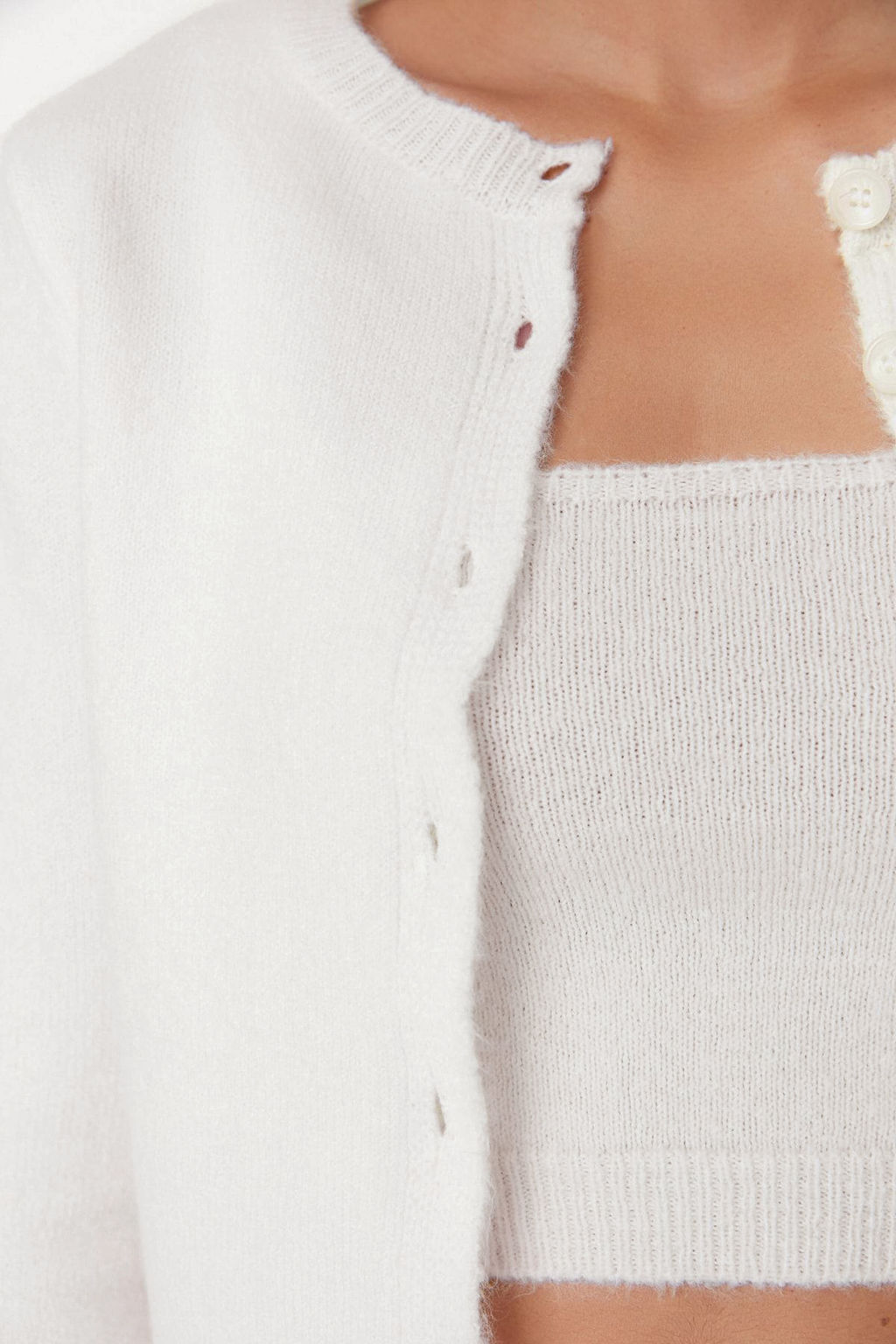 Ekru Crop Yumusak Dokulu 2li Bluz-H?rka Triko Tak?m TWOAW21HI0107