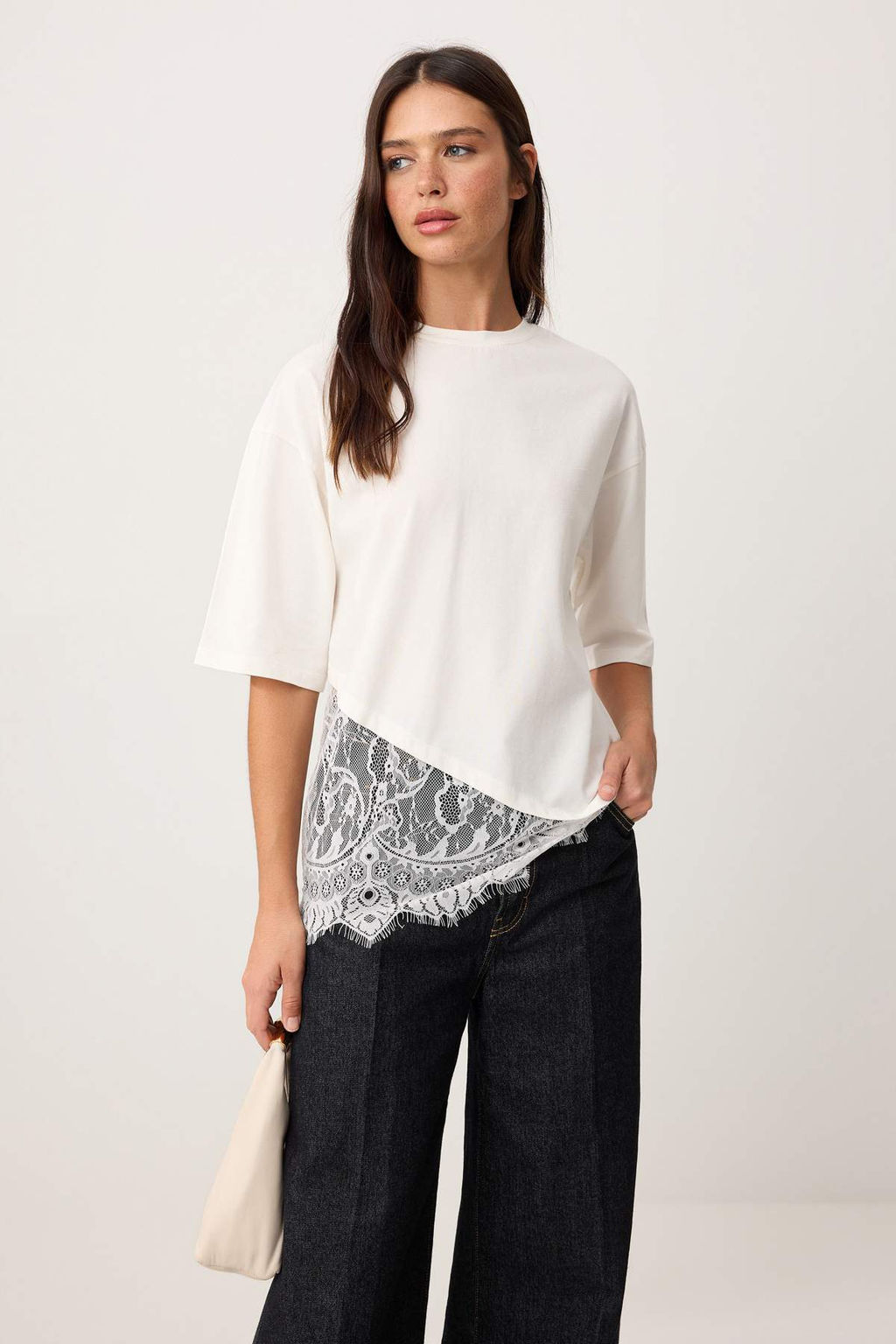 Ekru Regular/Normal Kal?p Dantel Detayl? K?sa Kollu Orme T-Shirt TWOSS26TS00303 - Trendyolmilla фото 2