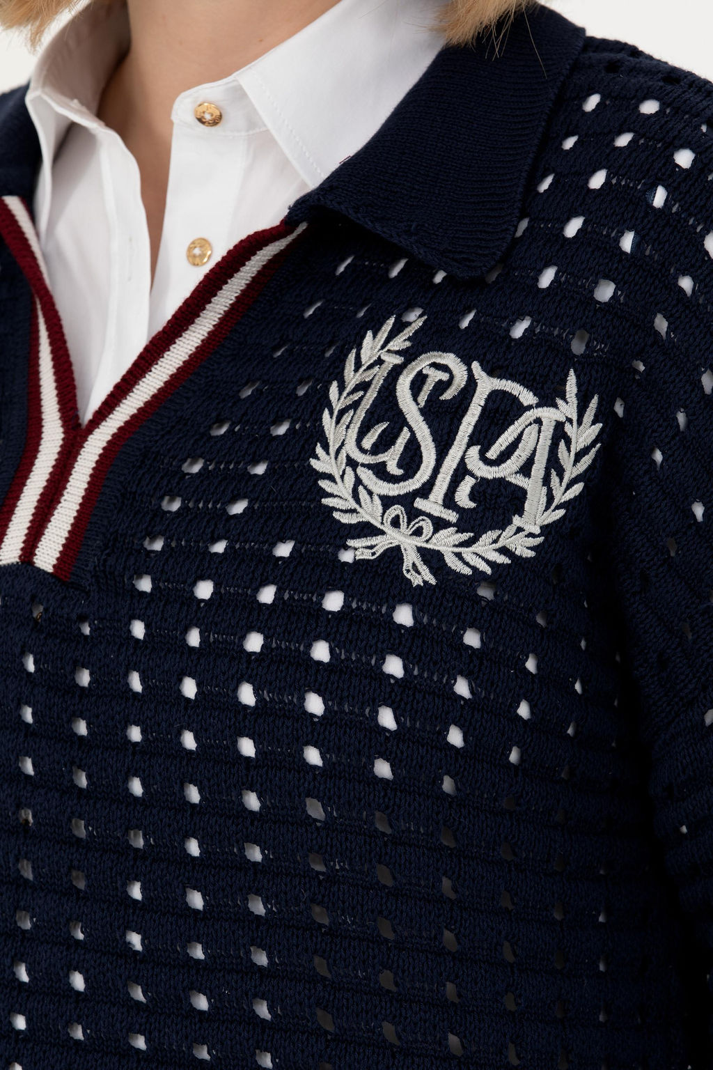 Kad_n Lacivert V Yaka Kazak