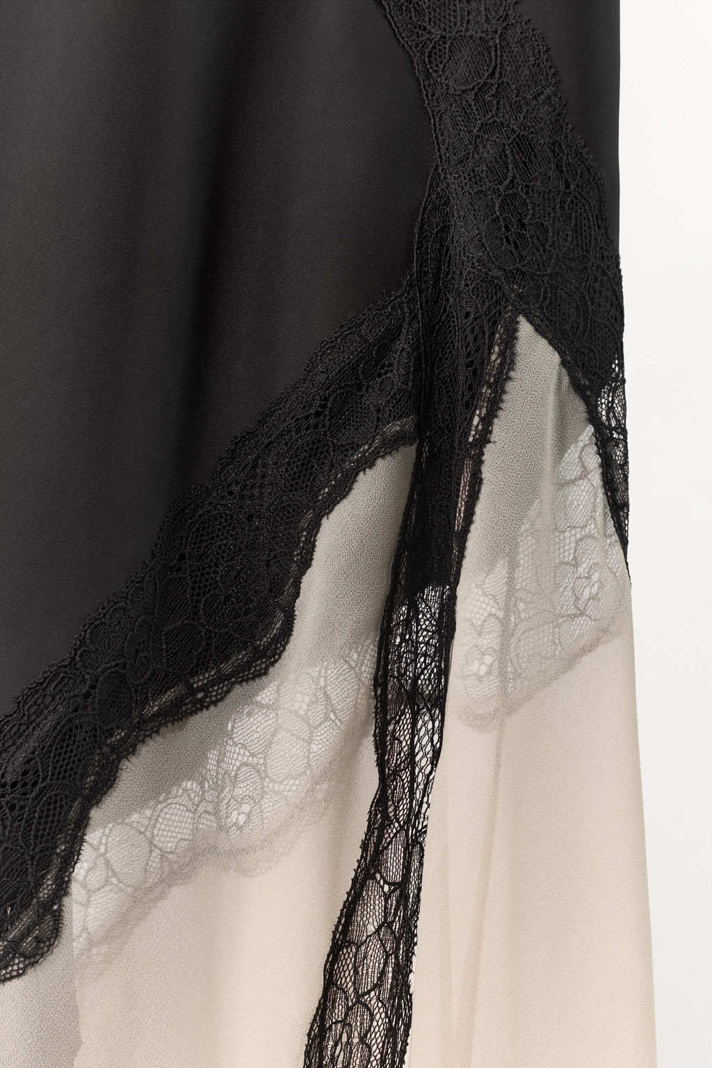 COMBINED LACE DRESS - Zara фото 9