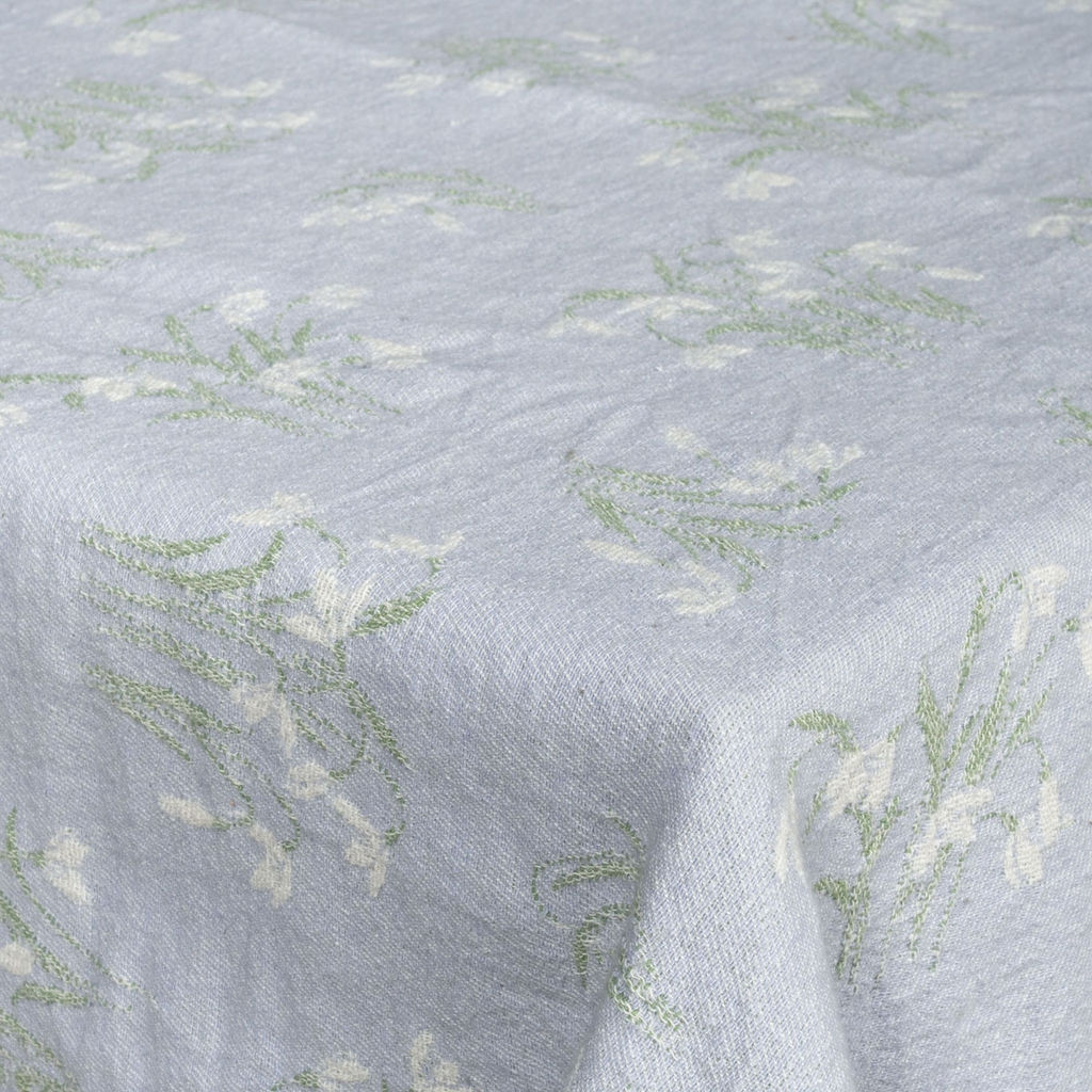 Плед 25С189-ШР/у./л.с.уп. 210*220 "Подснежники-1" цв. 1 рис. 137