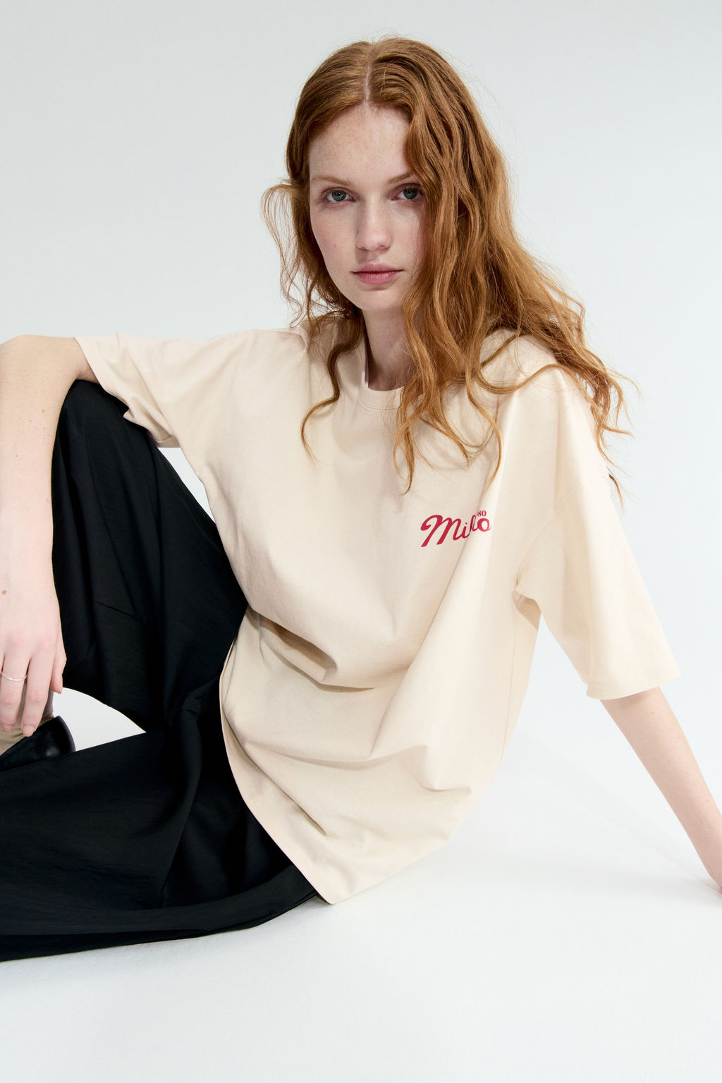 Camiseta oversize con motivo estampado - H&m фото 13