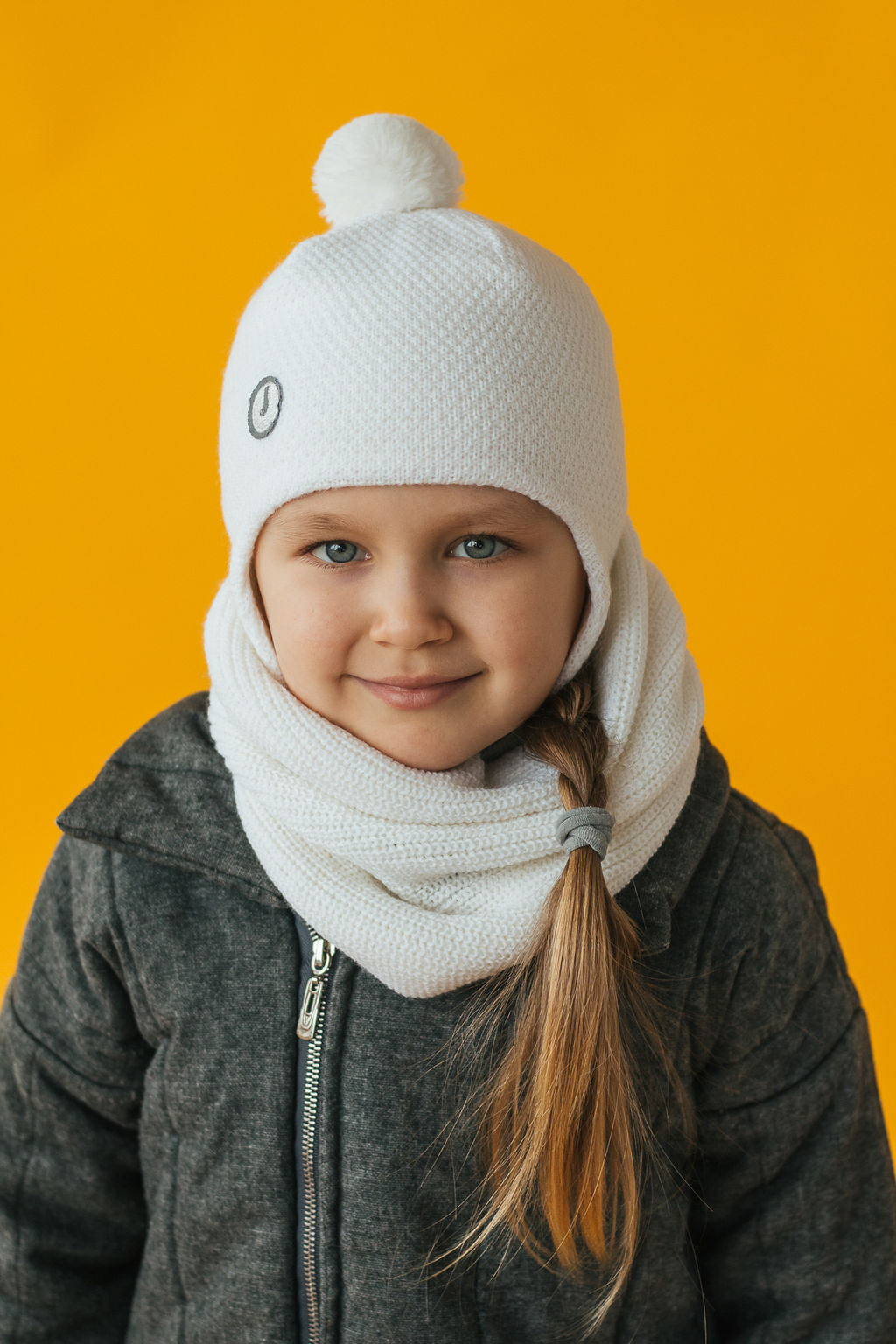 Комплект Шапка вязаная + снуд (Молочный) БУБА - Jumbi фото 3