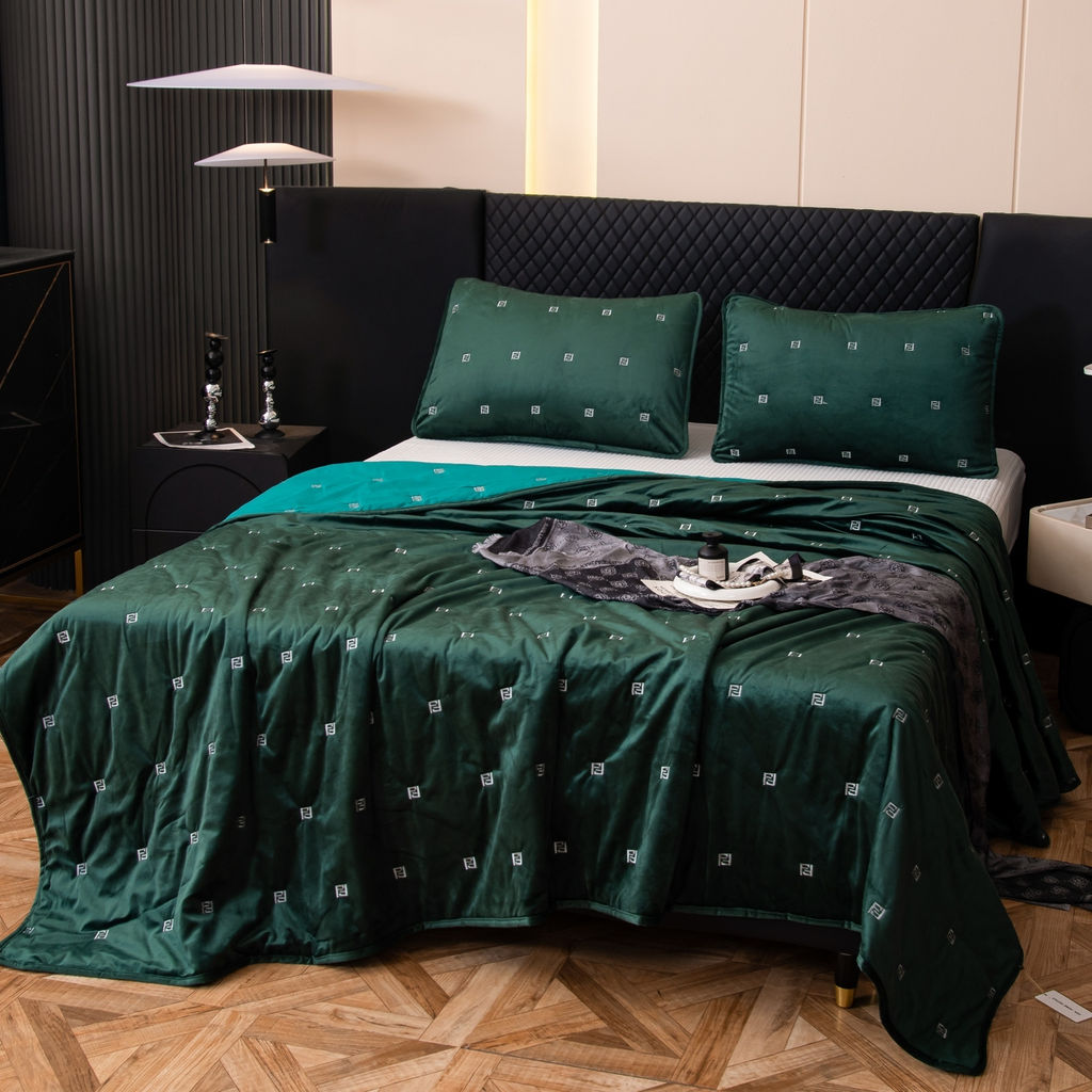 Велюровое покрывало Grande OVS002 240*260