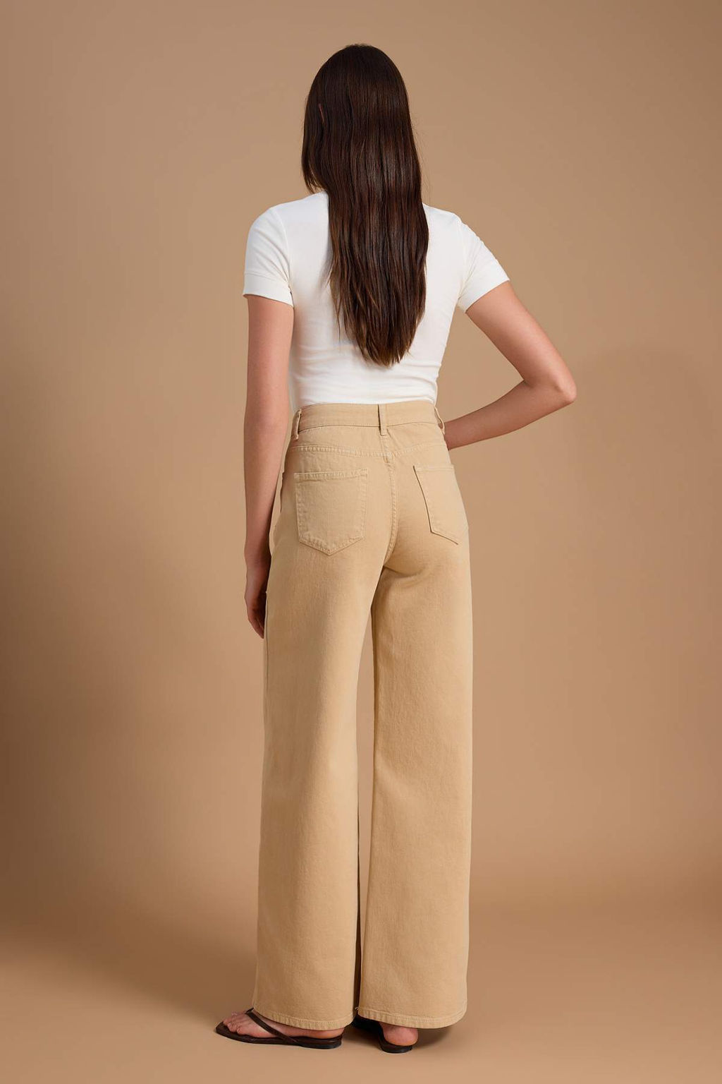 Bej Yuksek Bel Wide Leg Genis Paca %100 Pamuklu Jeans TWOSS26JE00165 - Trendyolmilla фото 6