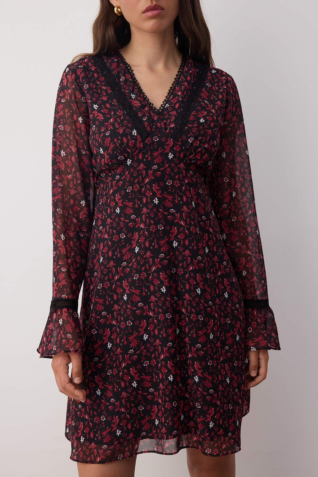 Bordo Cicekli Aksesuar Detayl? K?sa / Mini Astarl? Sifon Dokuma Elbise TWOAW26EL00084