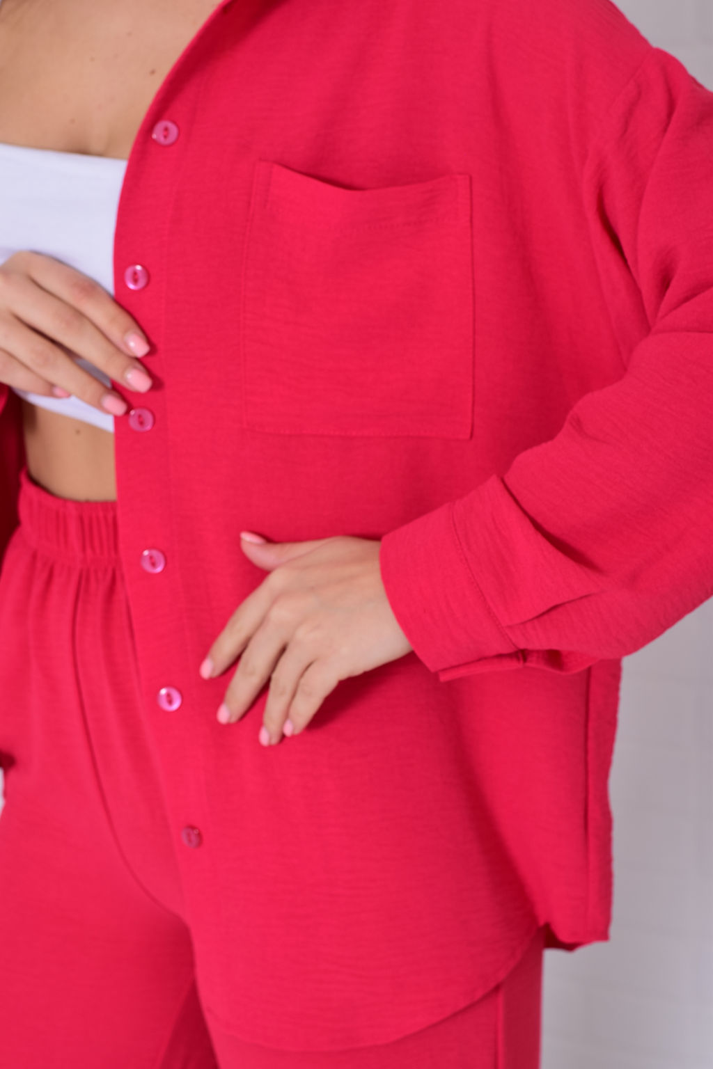 Костюм женский 5-352е (алый)