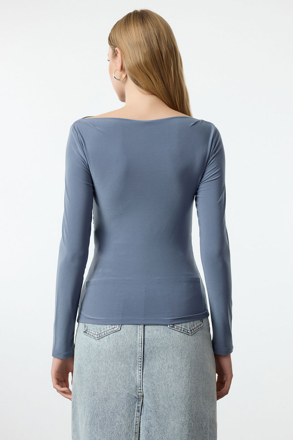 Indigo Kay?k Yaka Drapeli Vucuda Oturan Esnek Orme Bluz TWOAW25BZ00109