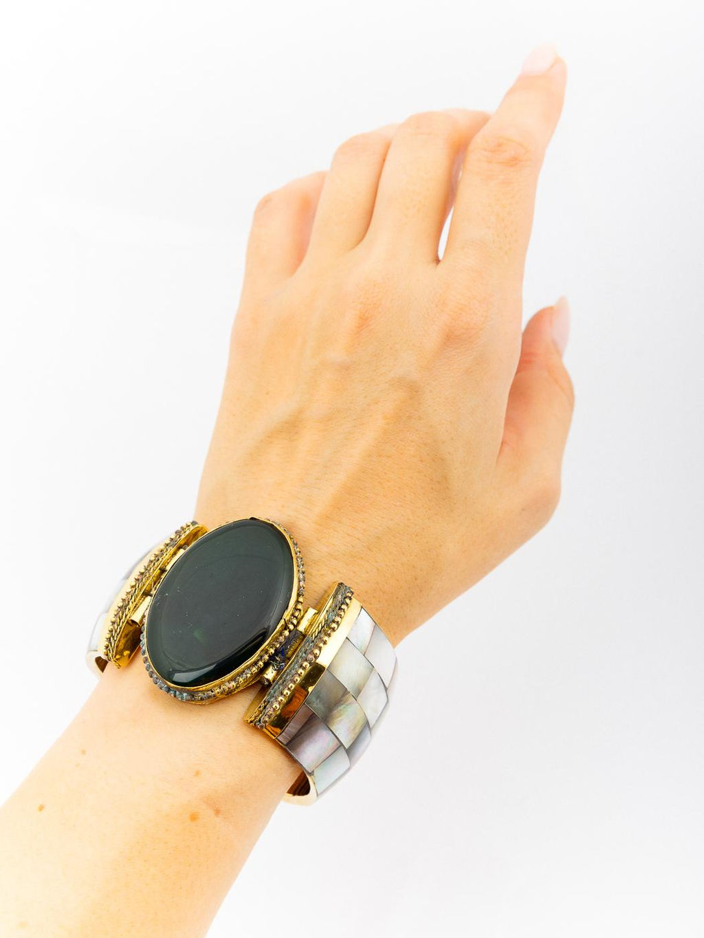 Украшение Браслет с перламутром №509/6