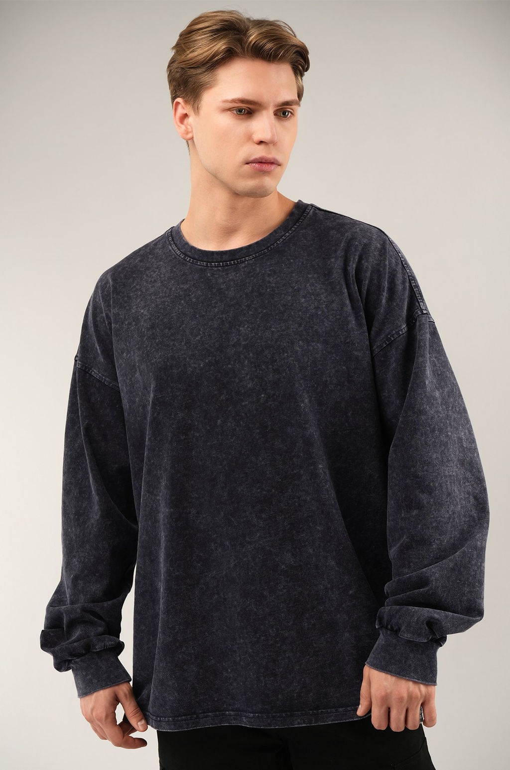 Мужской лонгслив оверсайз Happyfox