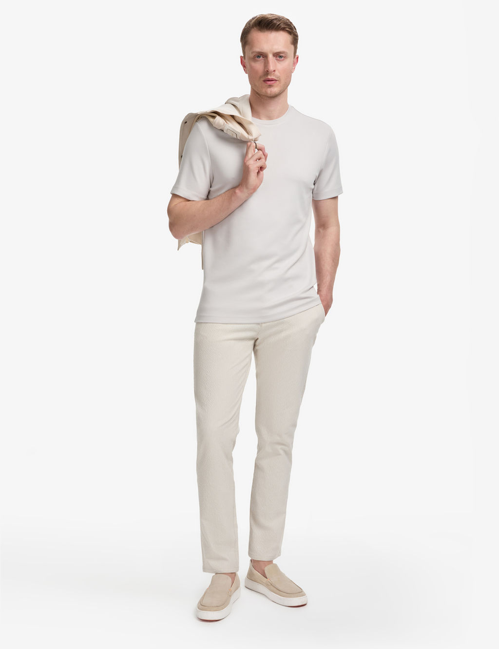 A__k Gri Regular Fit Bisiklet Yaka Basic Ti__rt