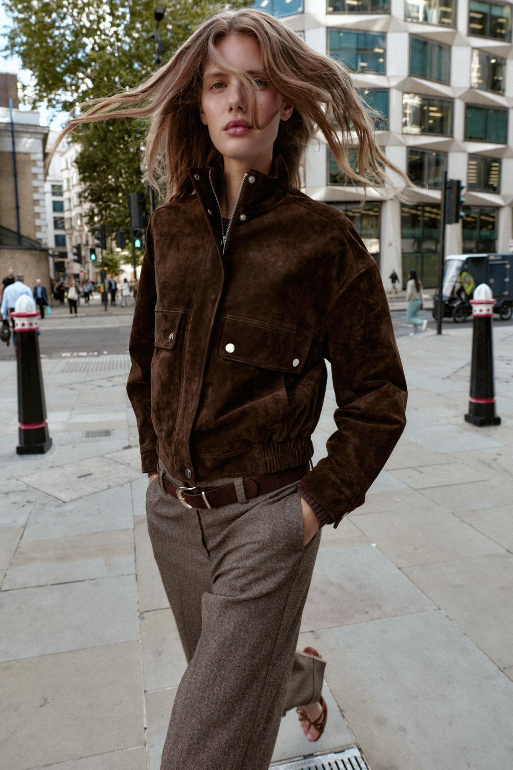 HERRINGBONE TROUSERS WITH BELT - Zara фото 12