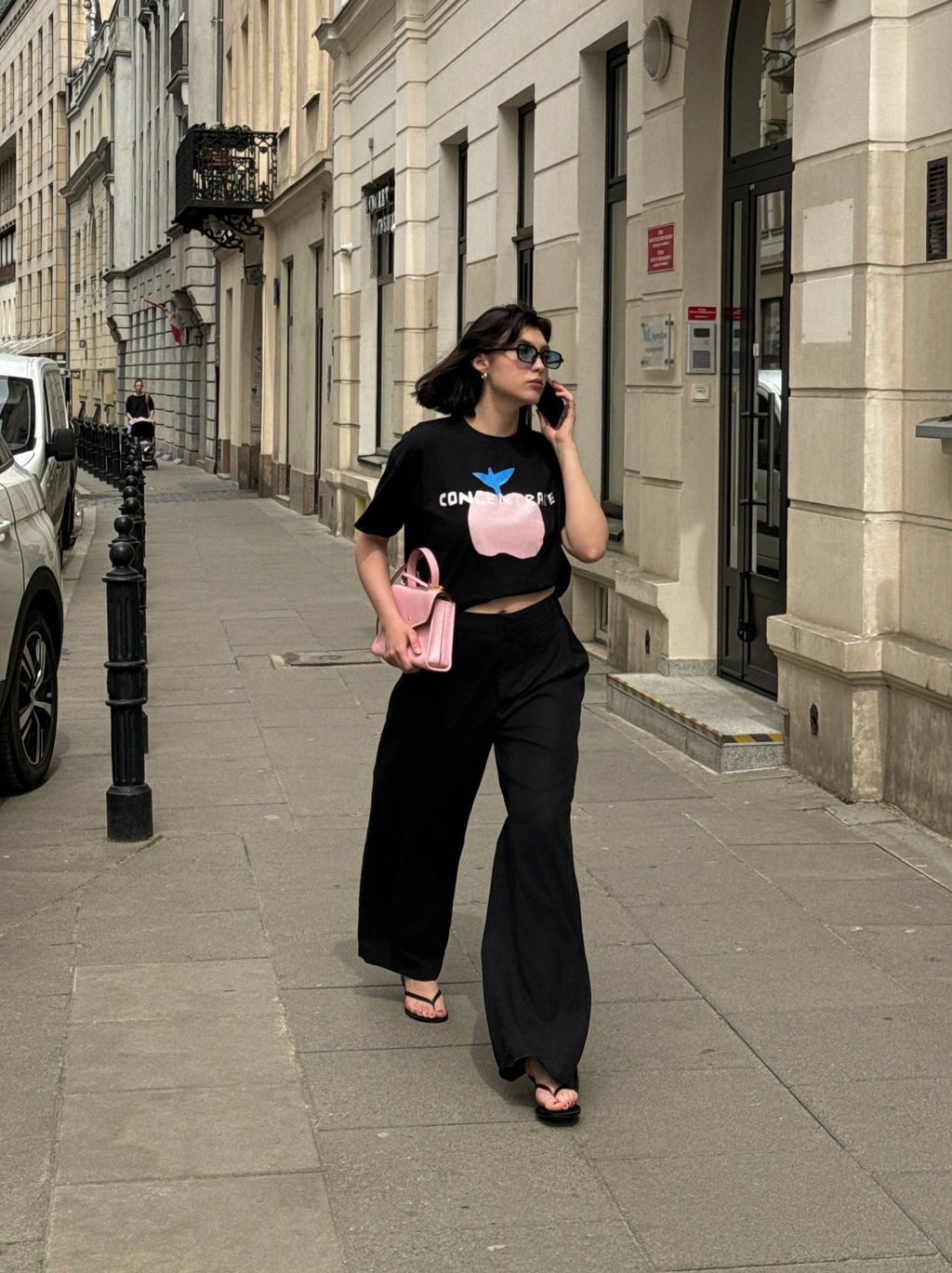 CONTE Свободная футболка из хлопка с рисунком Born in love LD 2675 black-apple