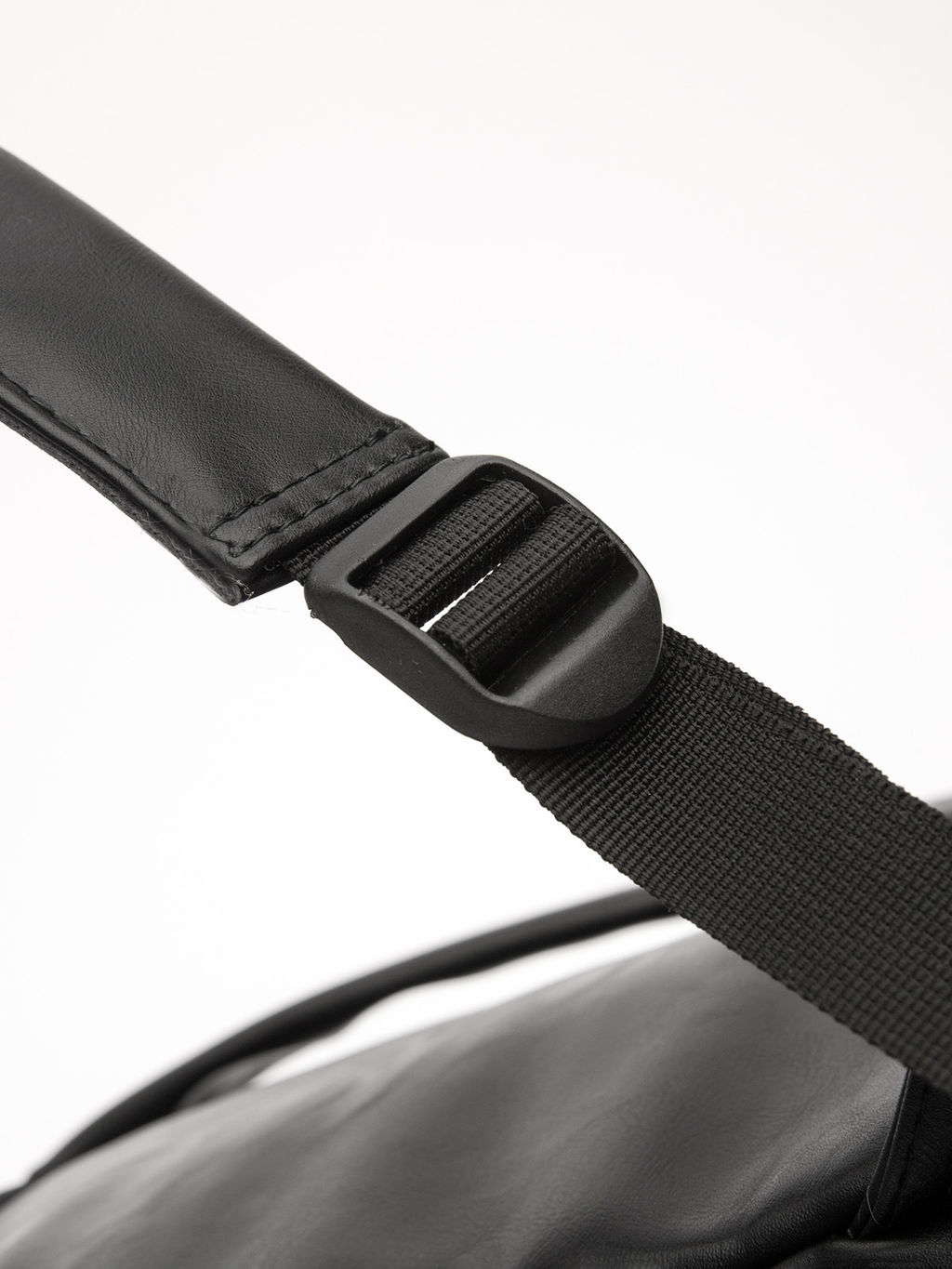 1553 323 01 Сумка мужская