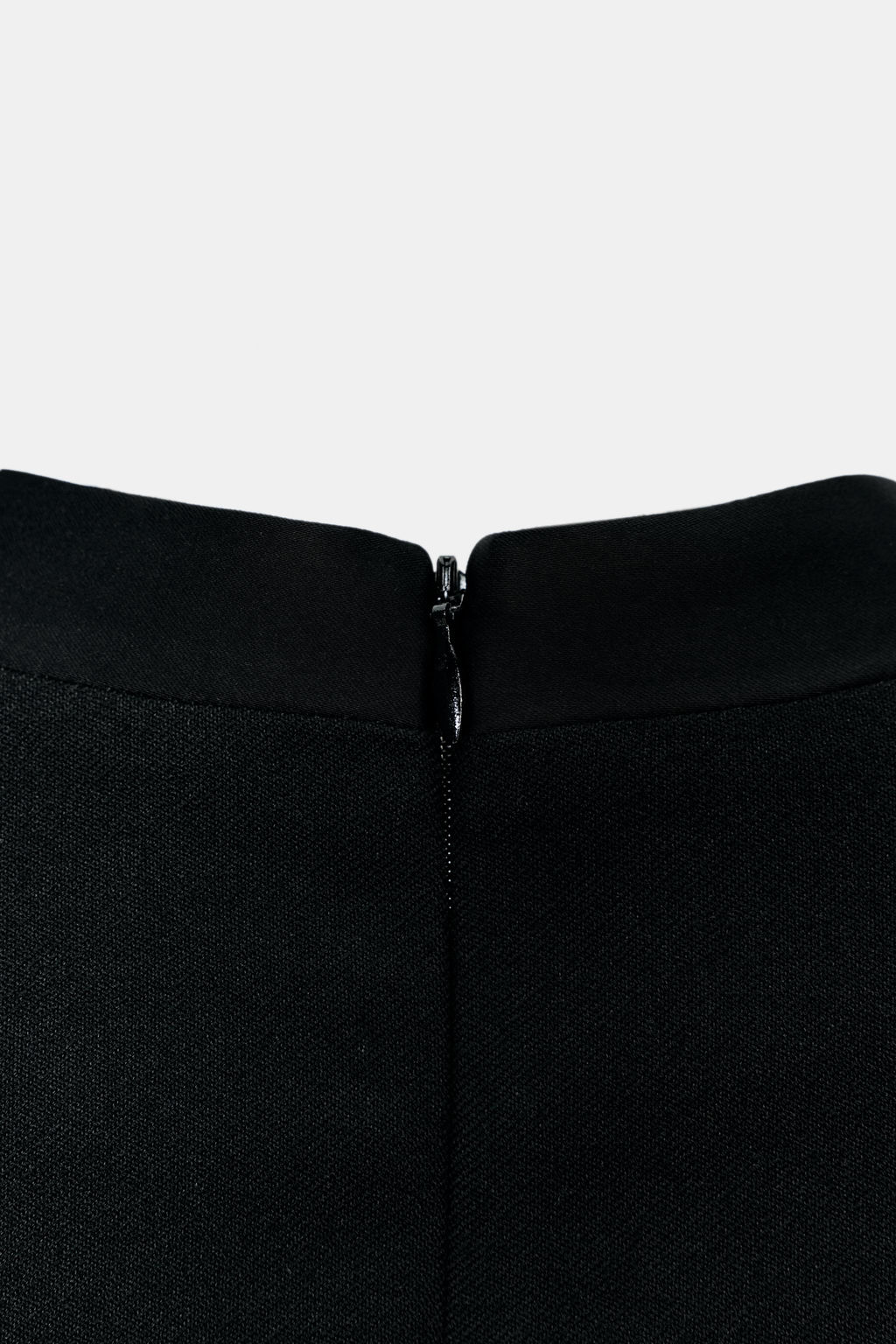 SHORT DRESS WITH SHOULDER PADS ZW COLLECTION LIMITED EDITION - Zara фото 6